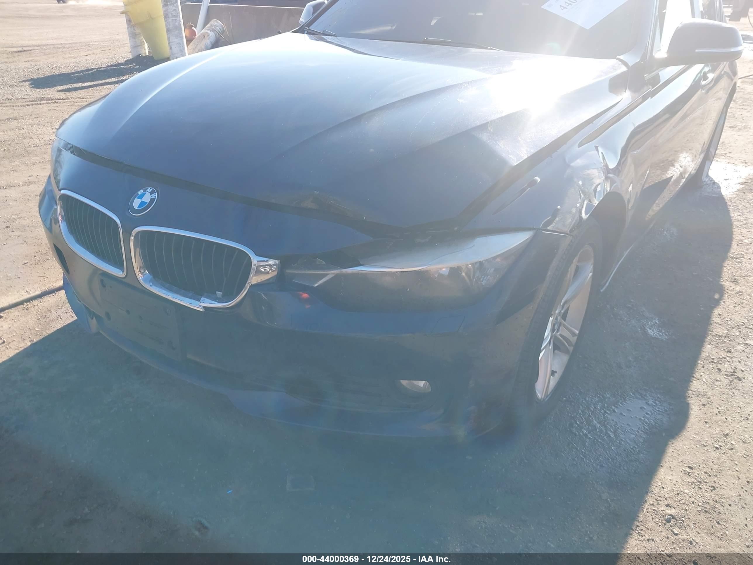 BMW 328I image 6
