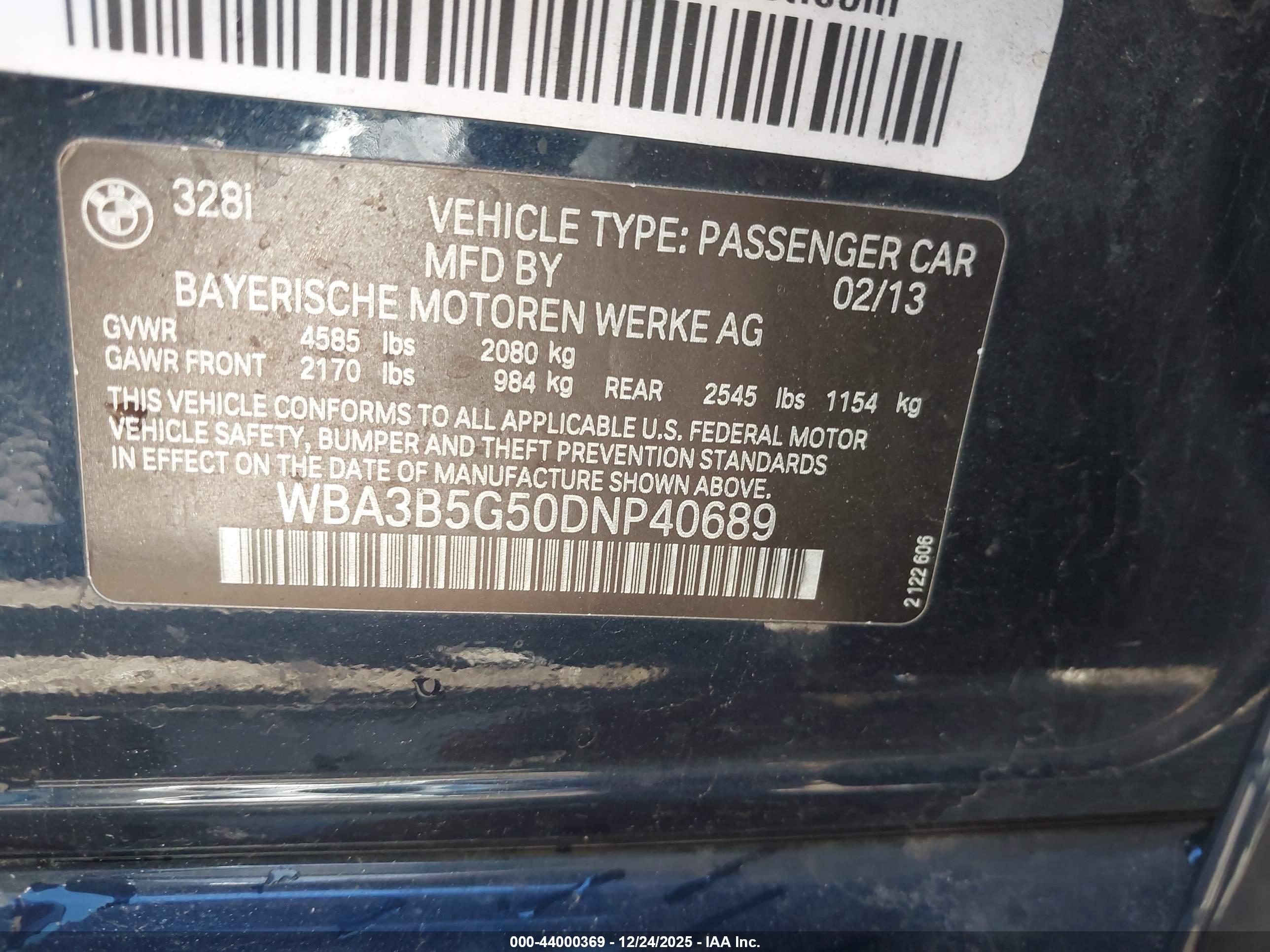 BMW 328I image 9