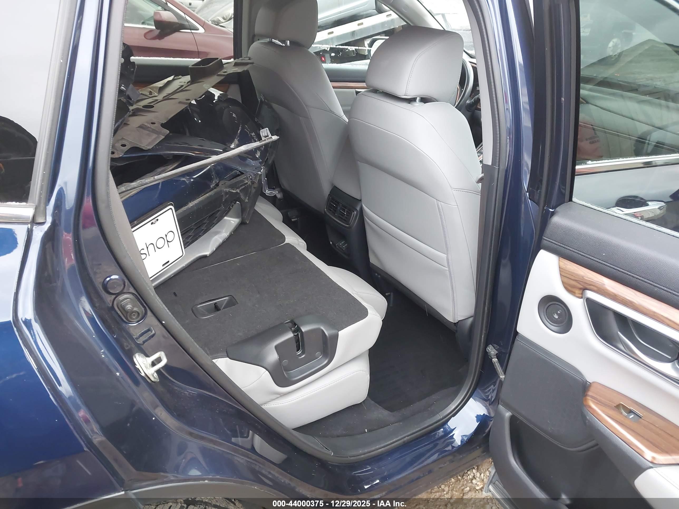 HONDA CR-V image 8