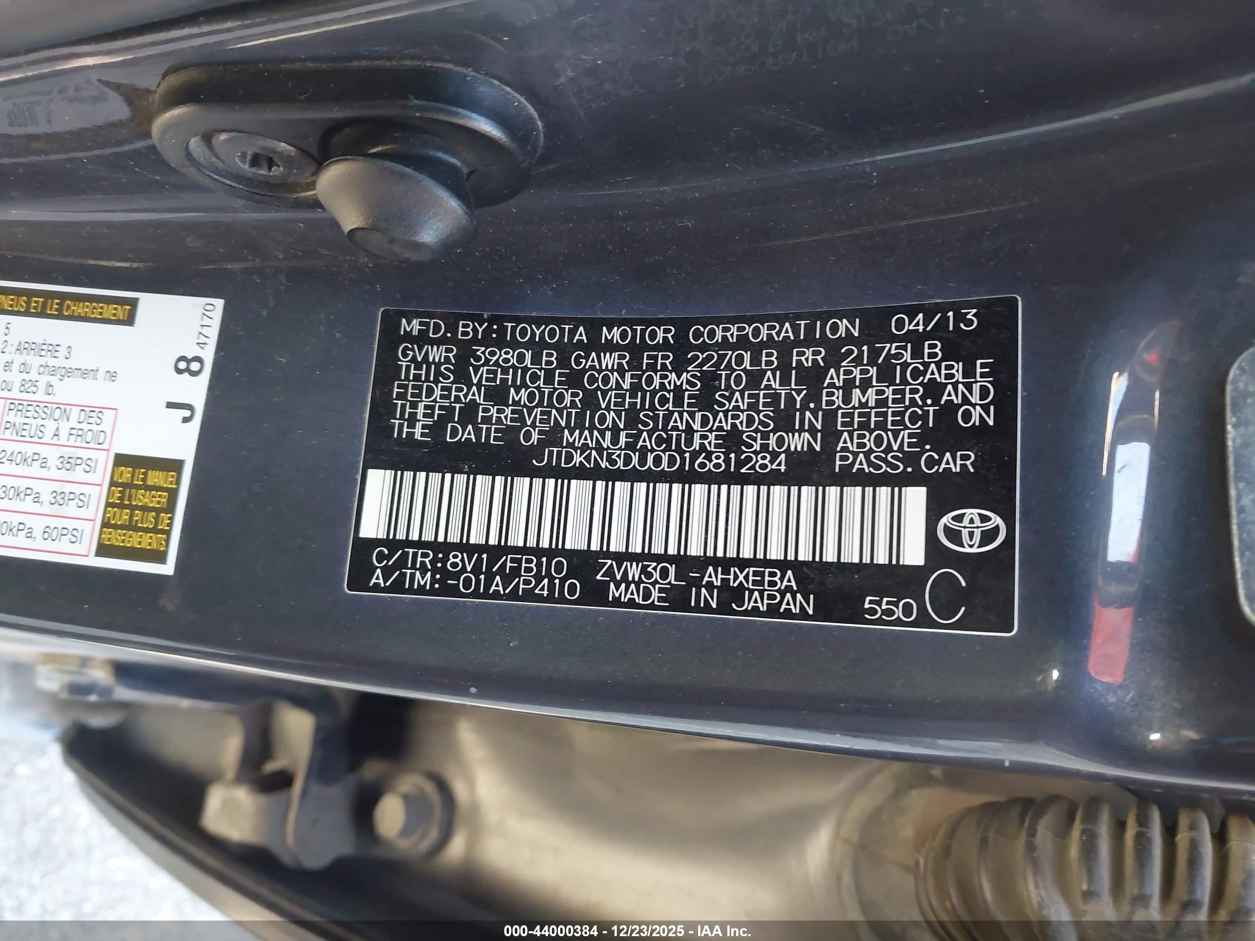 TOYOTA PRIUS image 9