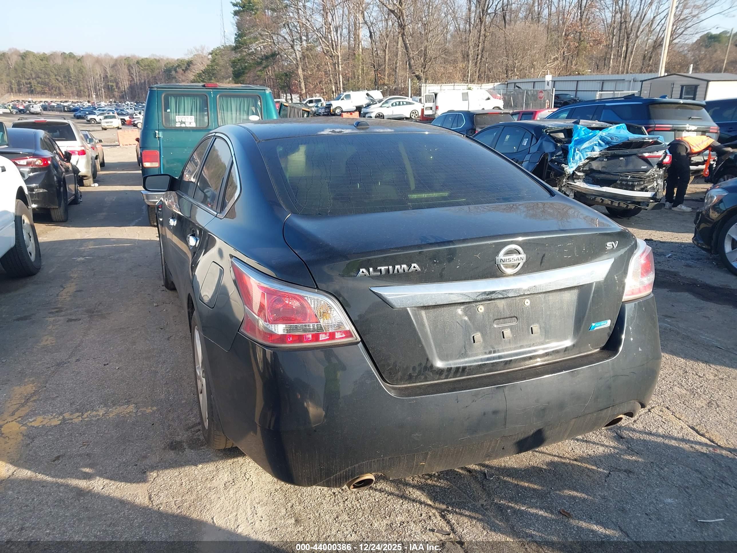 NISSAN ALTIMA image 3