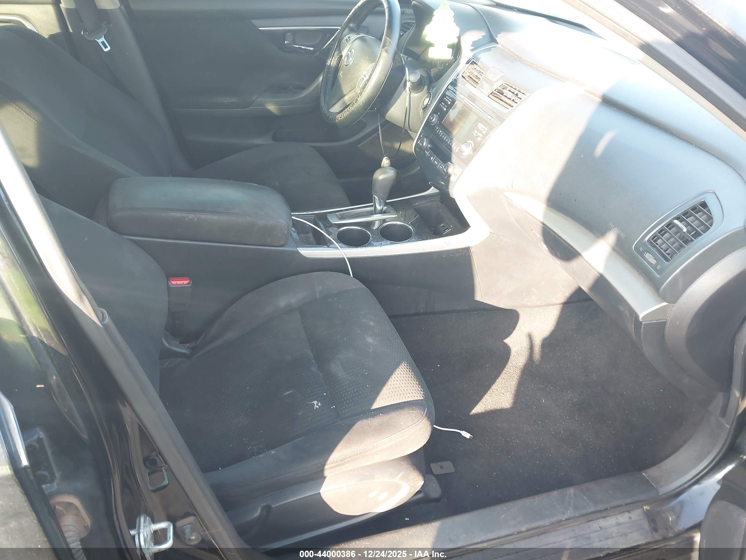 NISSAN ALTIMA image 5
