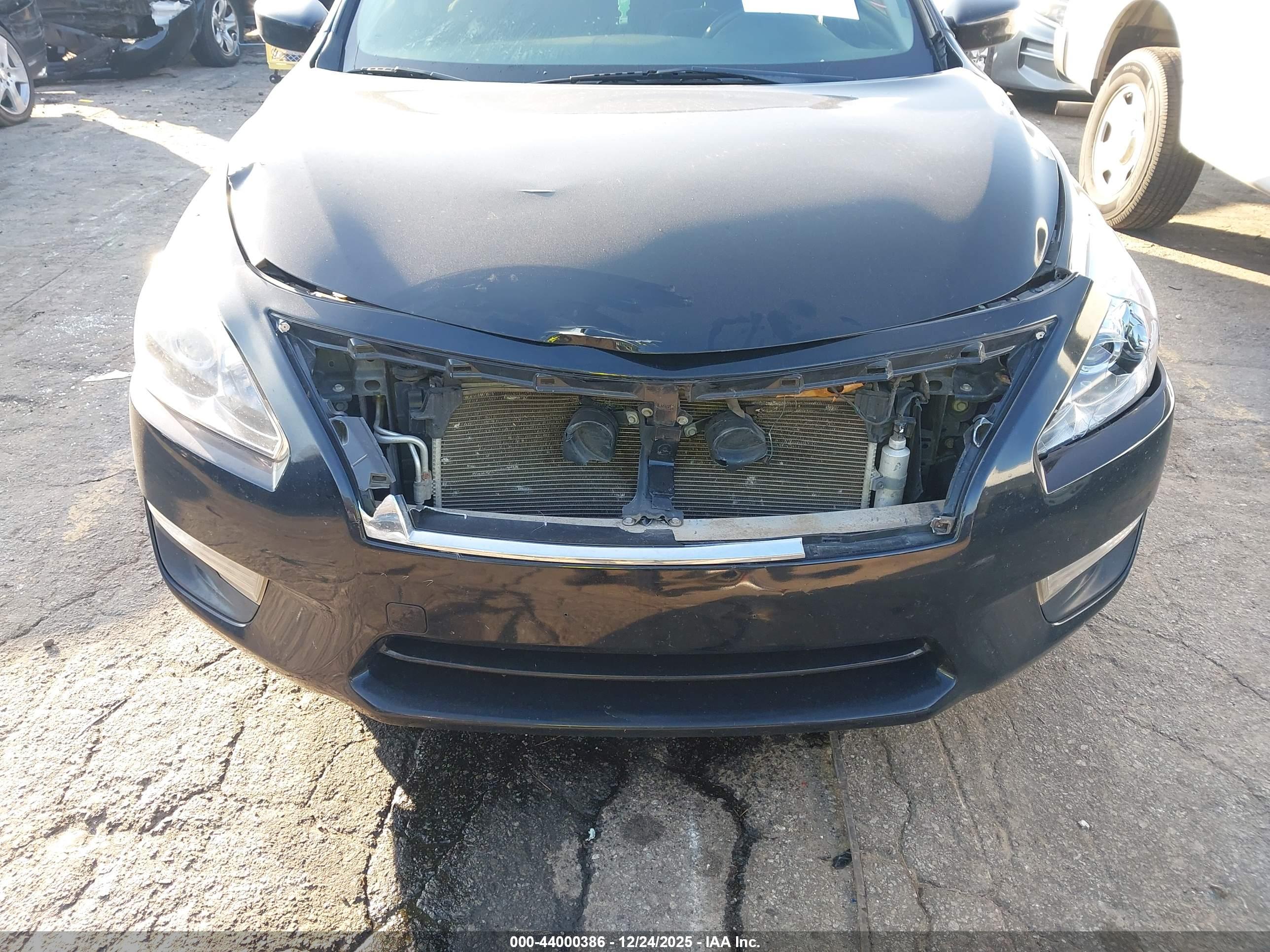 NISSAN ALTIMA image 6