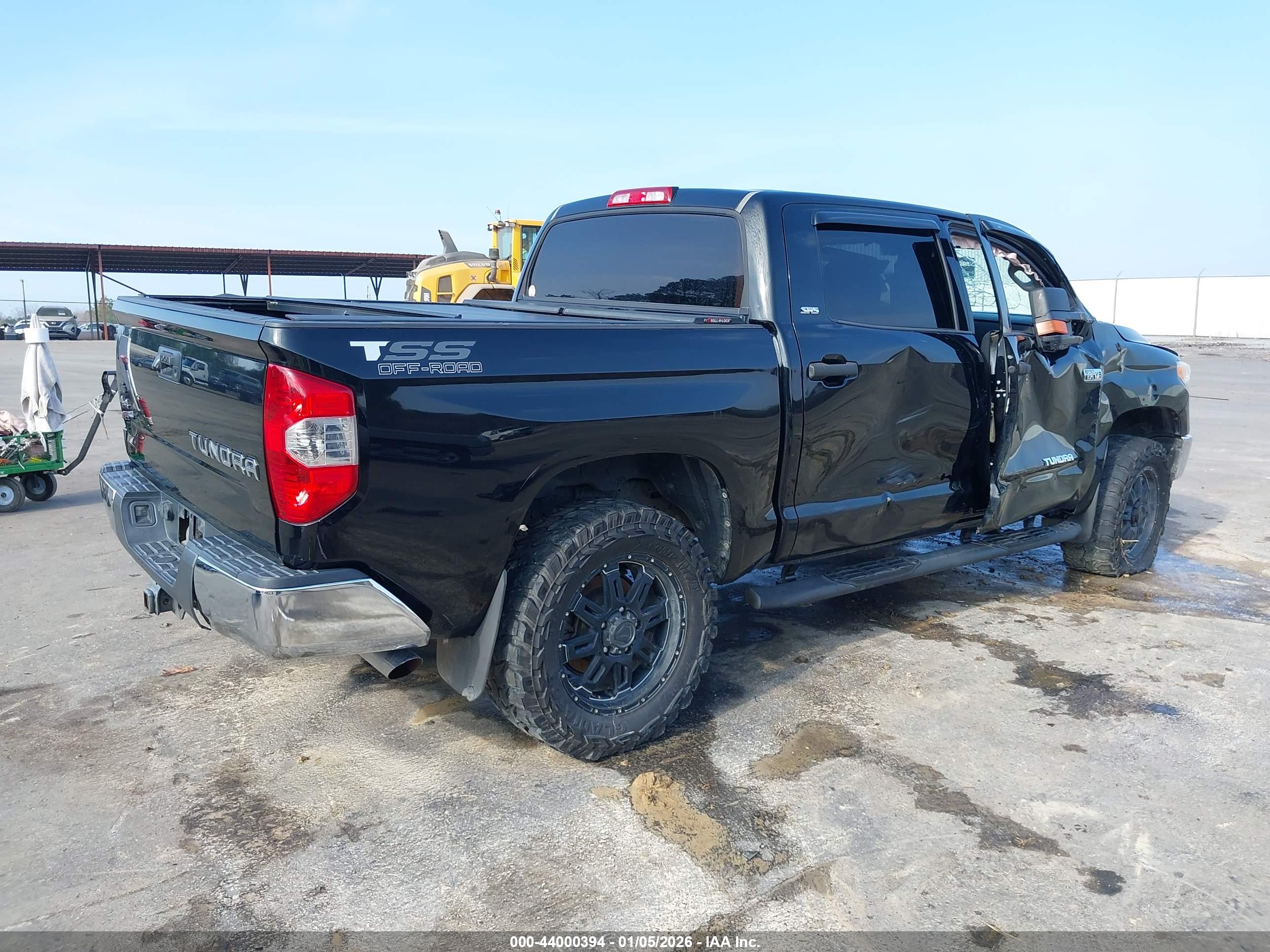 TOYOTA TUNDRA image 4