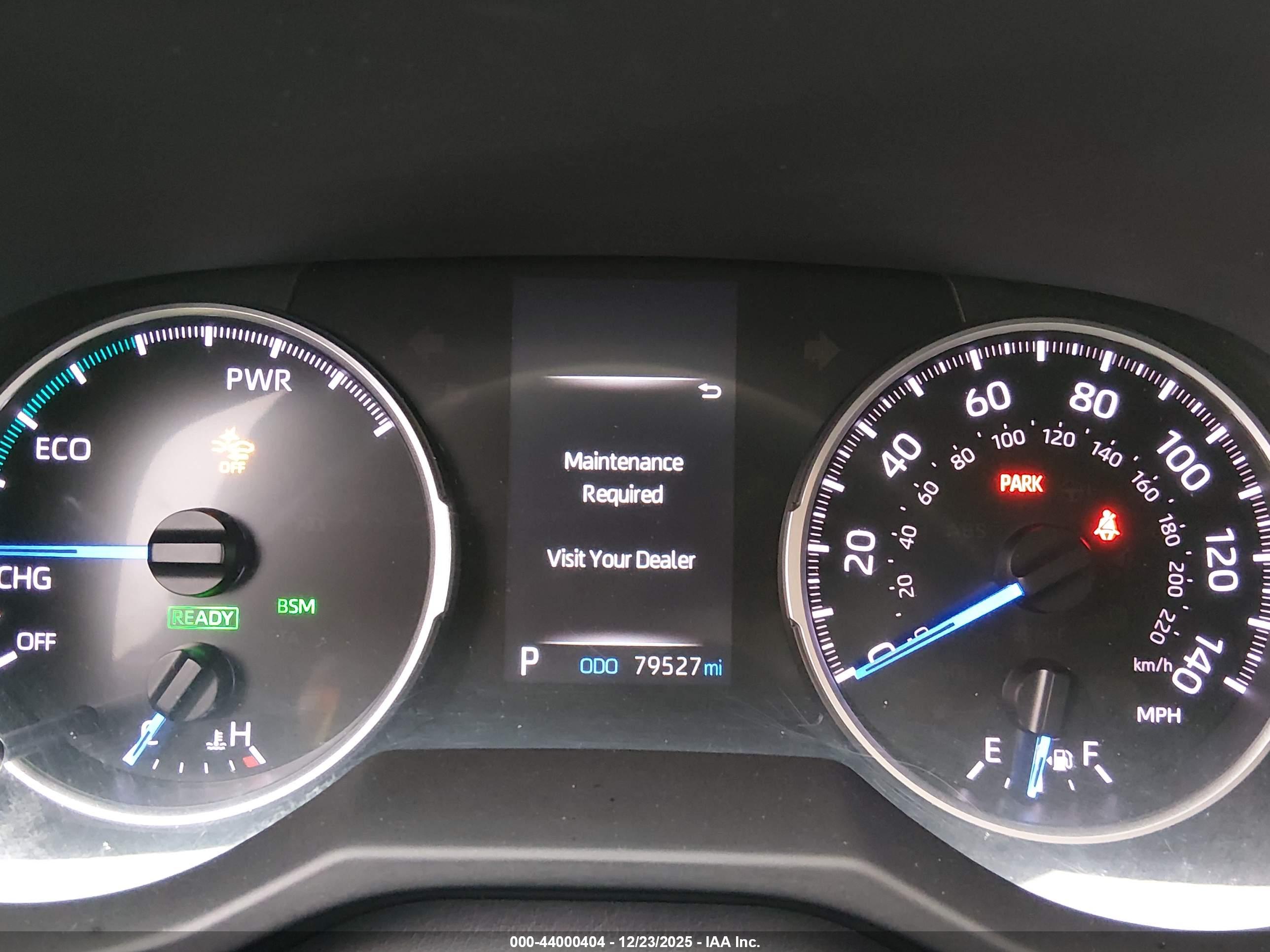 TOYOTA RAV4 image 7
