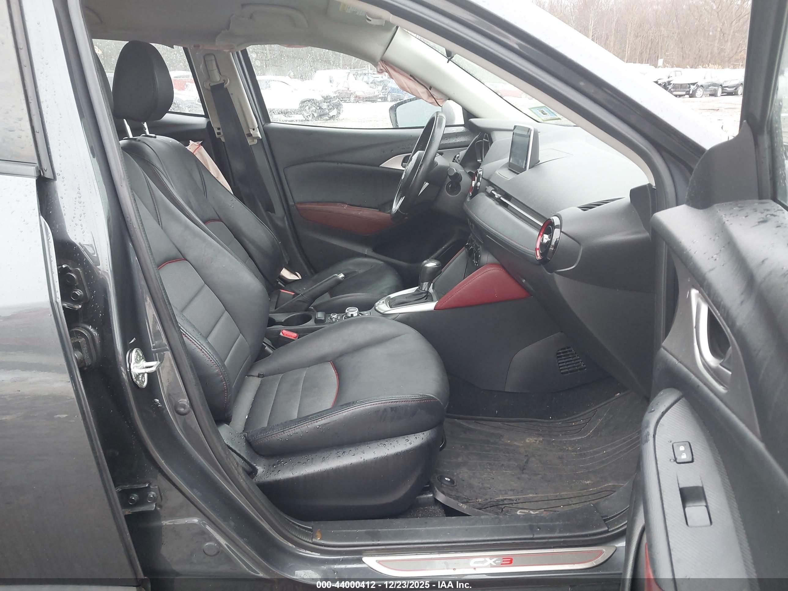 MAZDA CX-3 image 5
