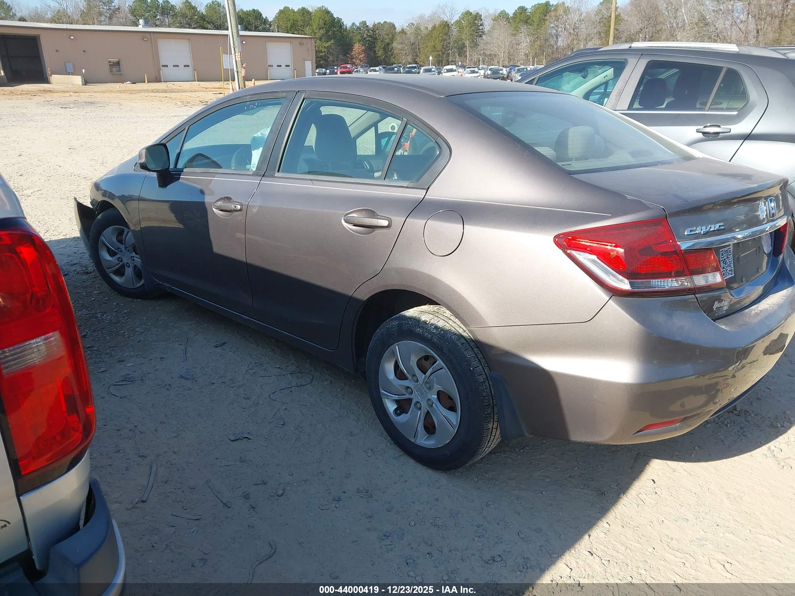 HONDA CIVIC image 3