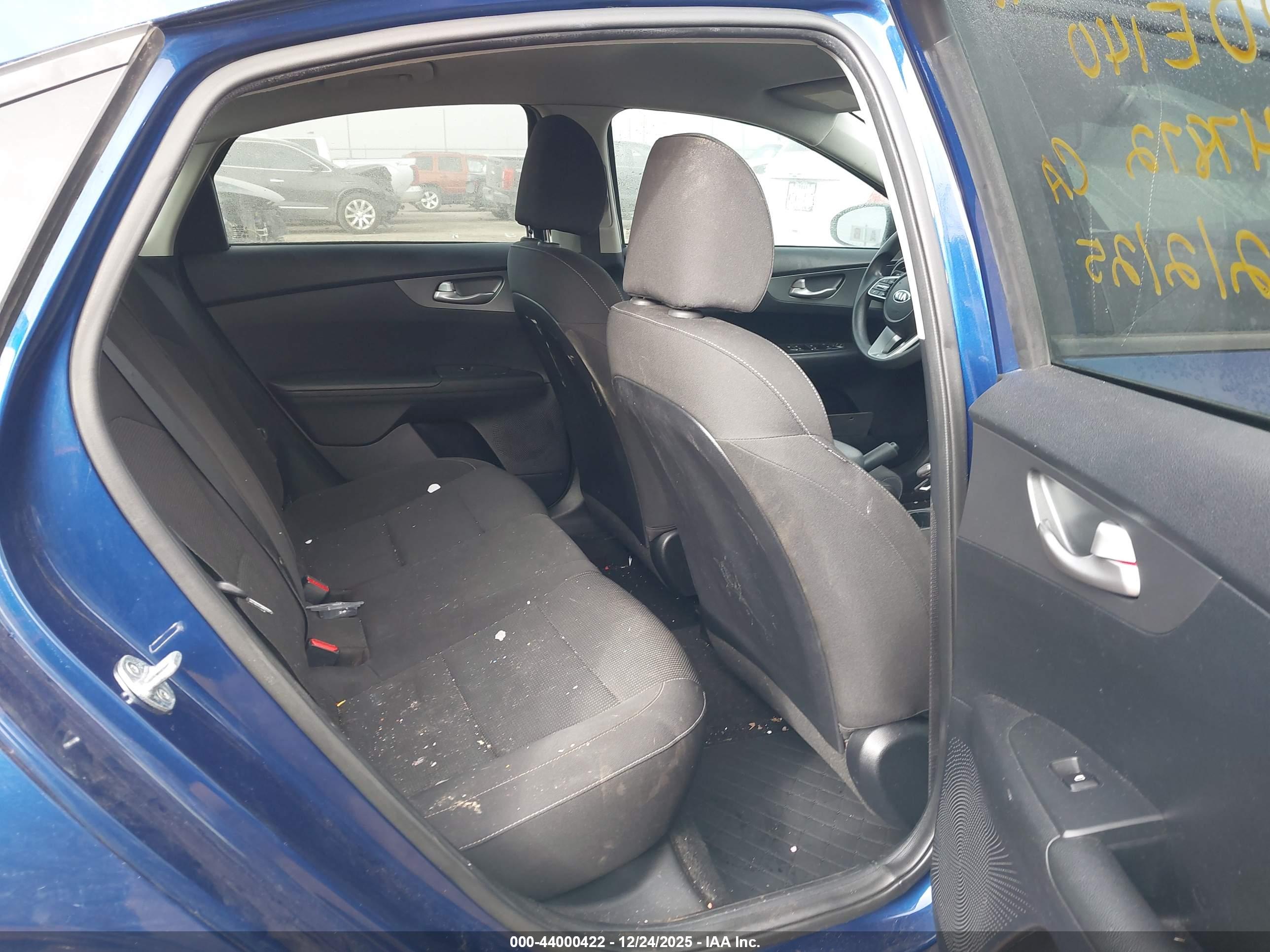 KIA FORTE image 8