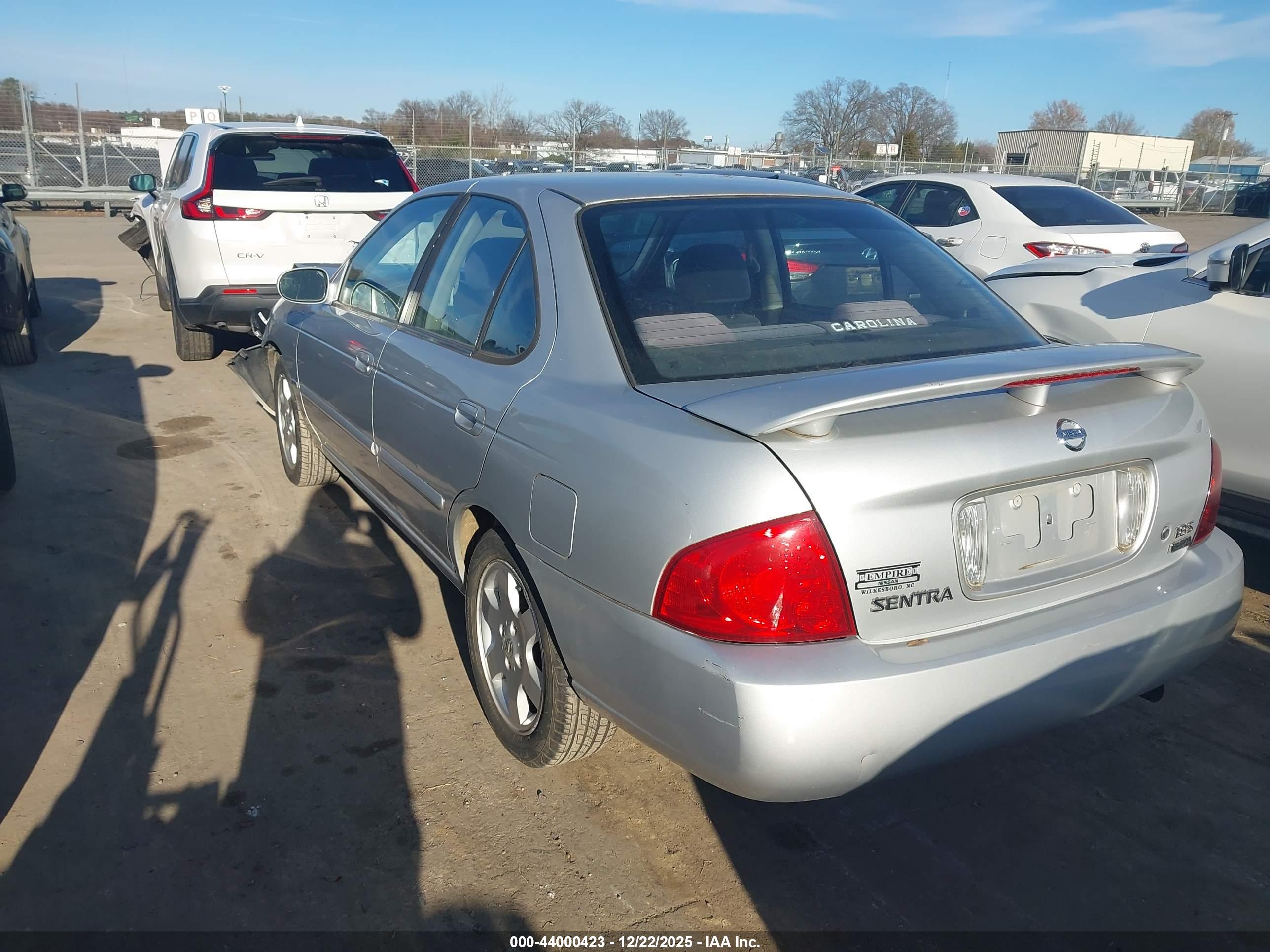NISSAN SENTRA image 3