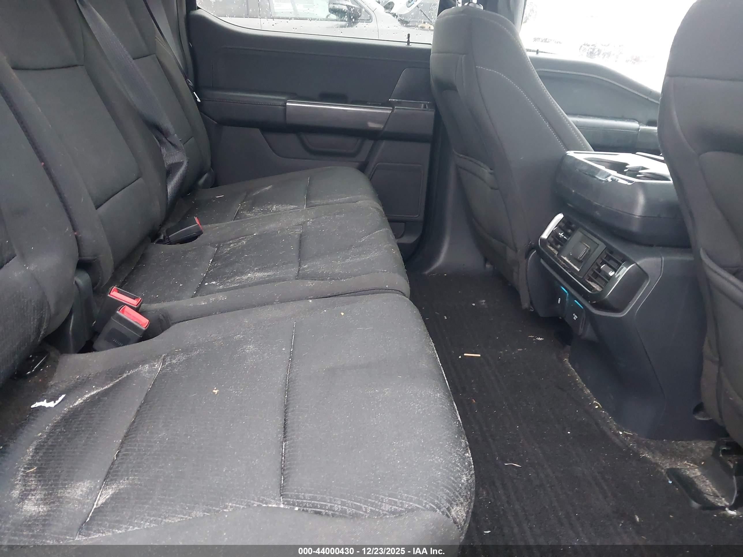 FORD F-150 image 8
