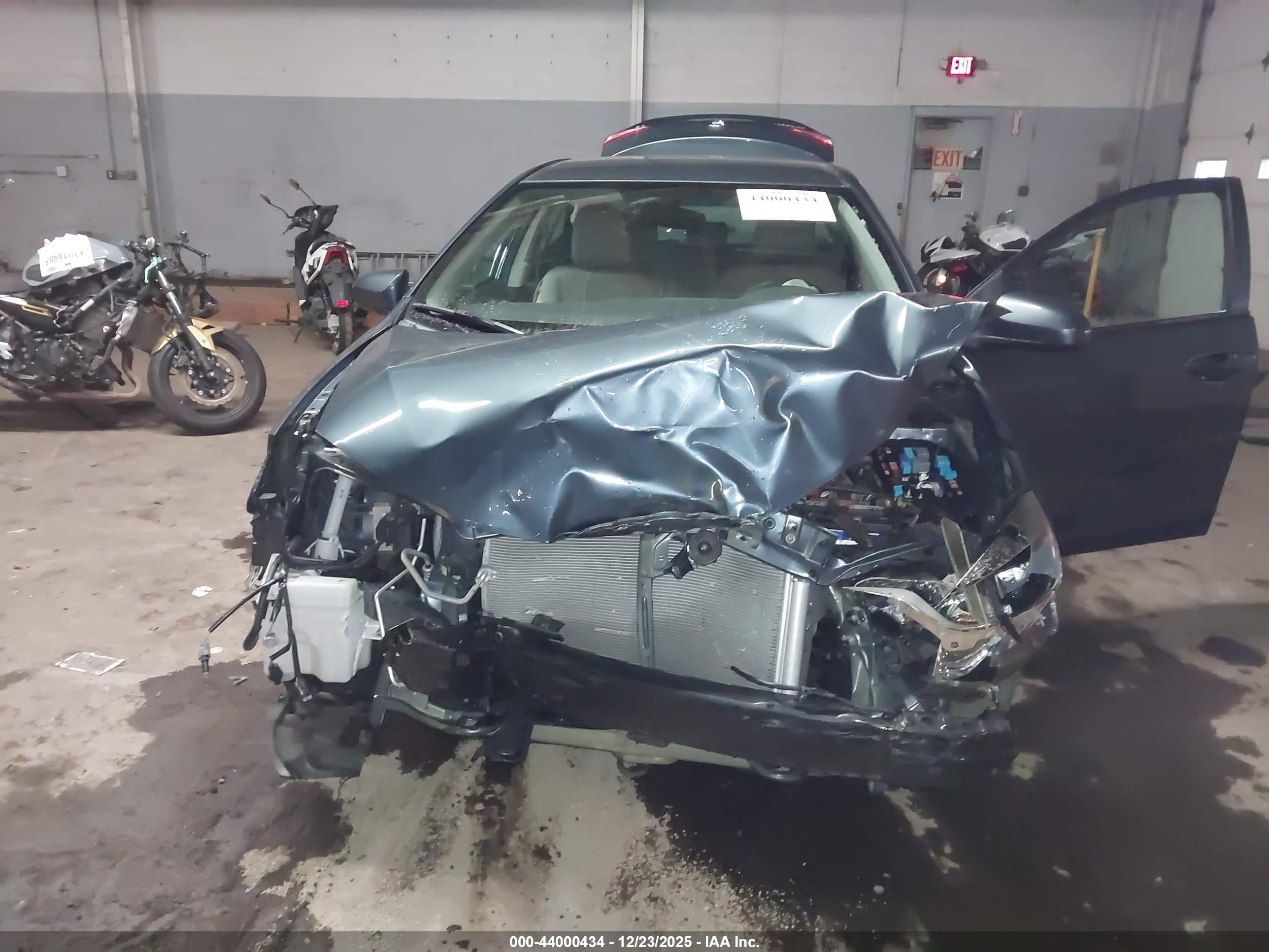 TOYOTA COROLLA image 6