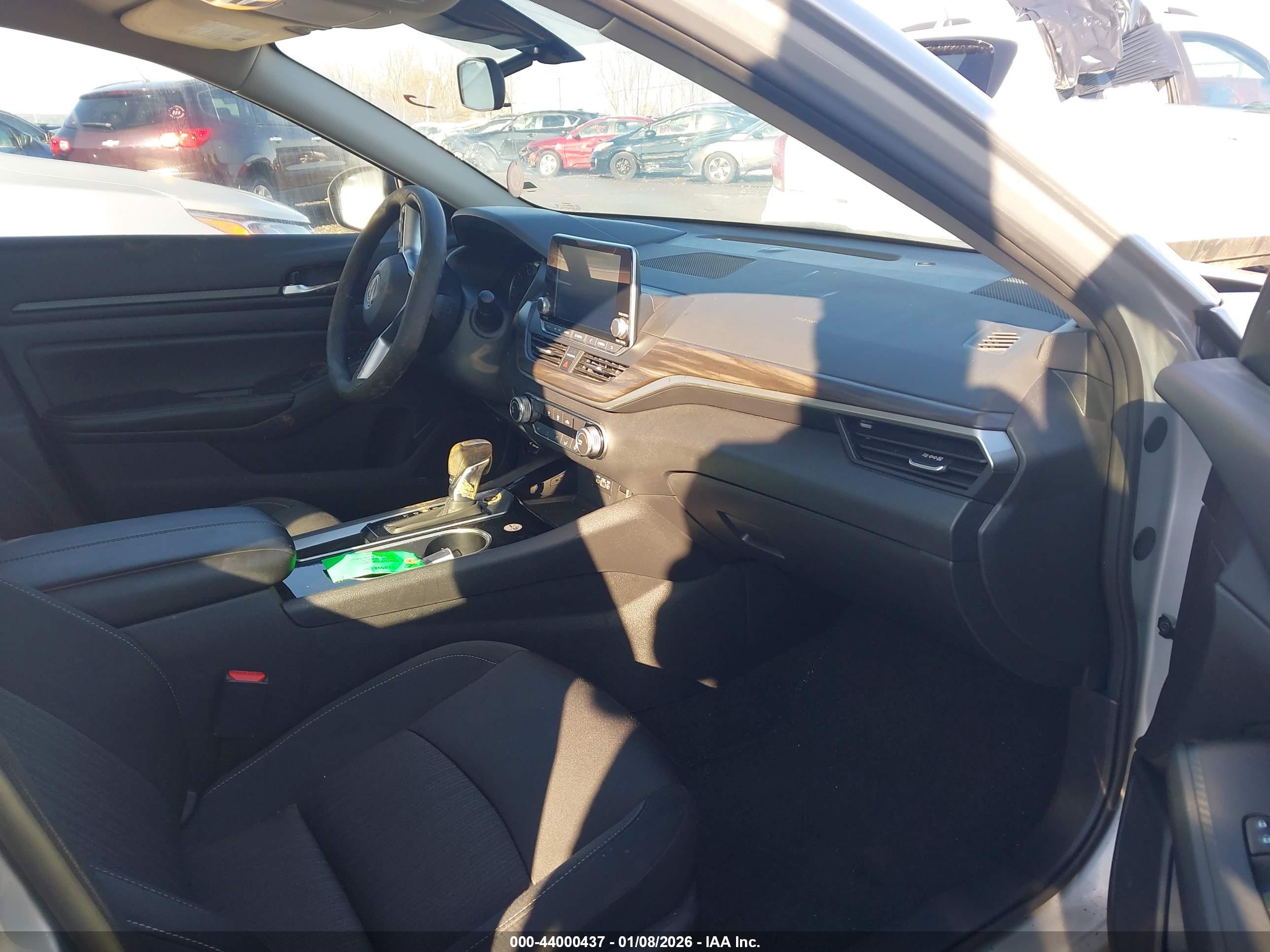 NISSAN ALTIMA image 5