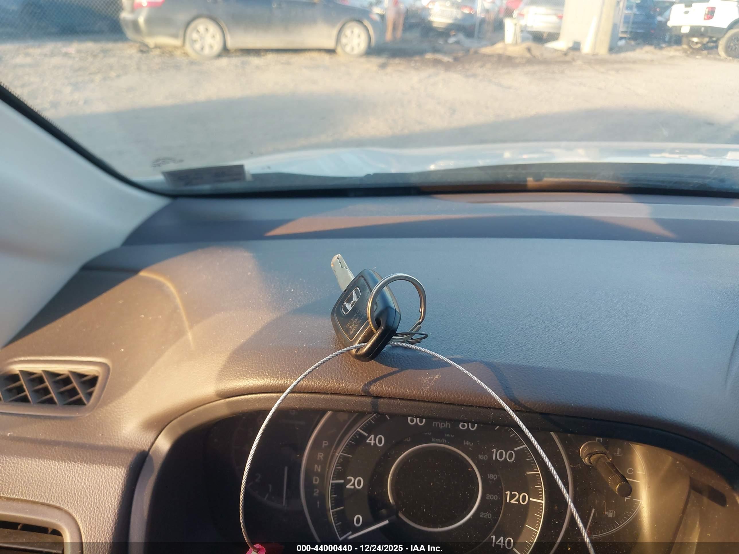 HONDA CR-V image 11