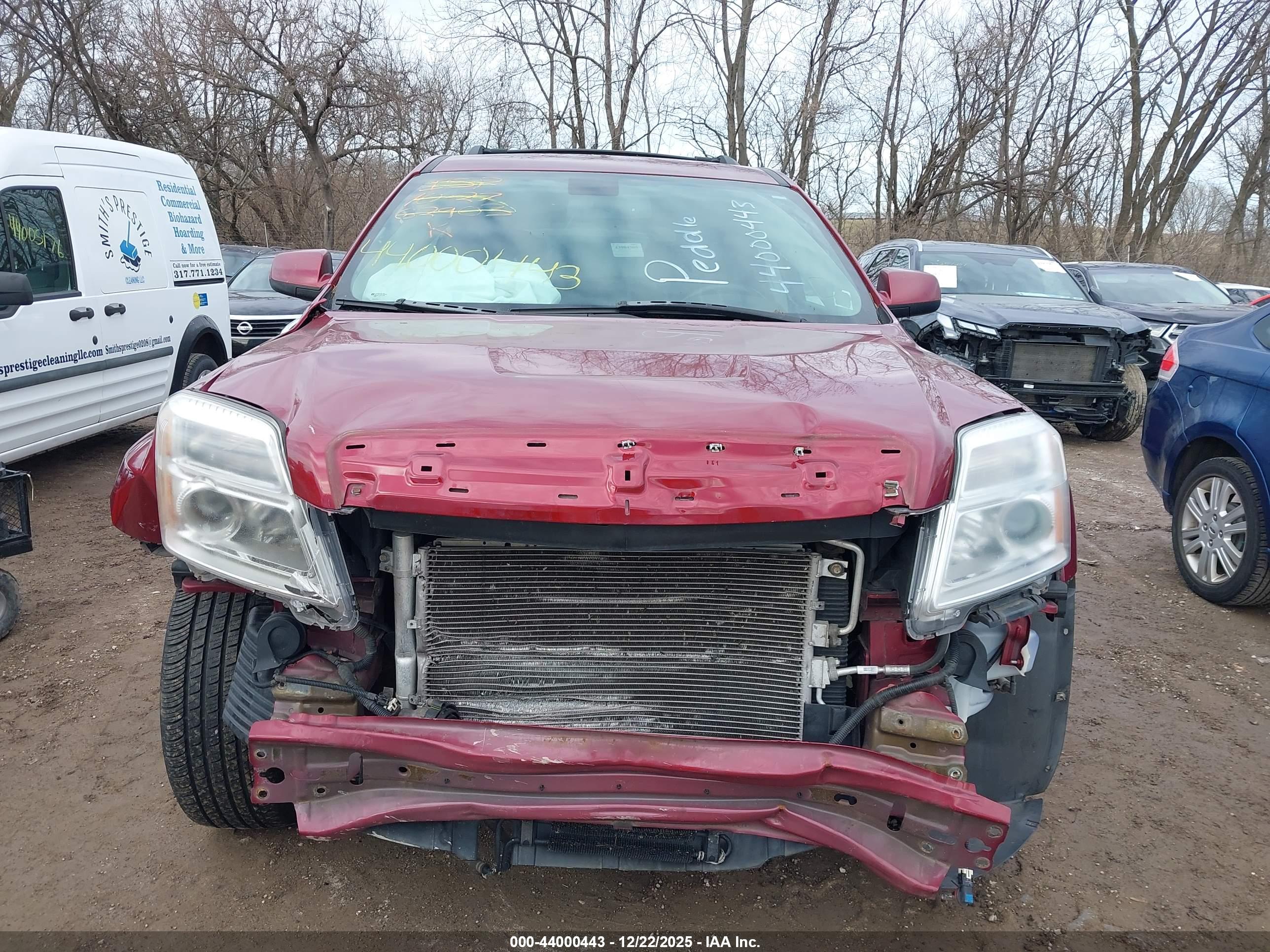 GMC TERRAIN image 6