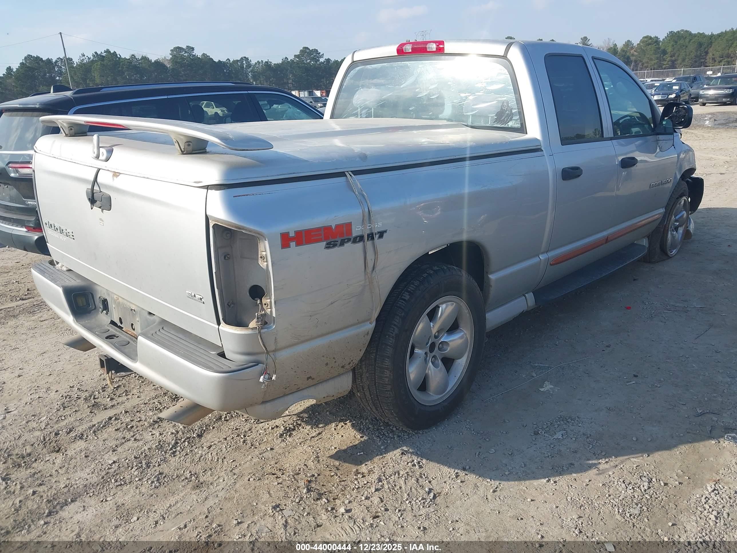 DODGE RAM image 4
