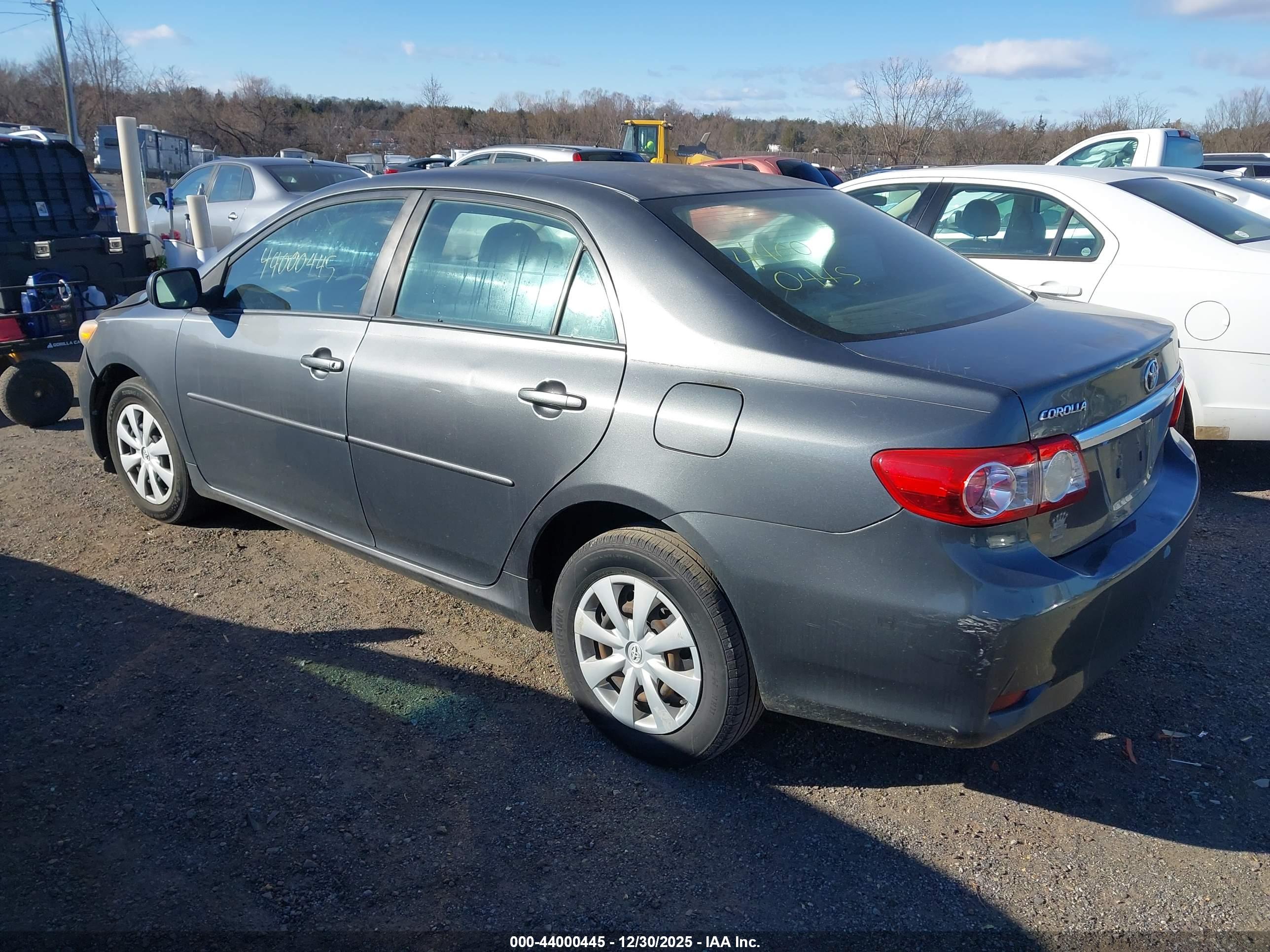 TOYOTA COROLLA image 3