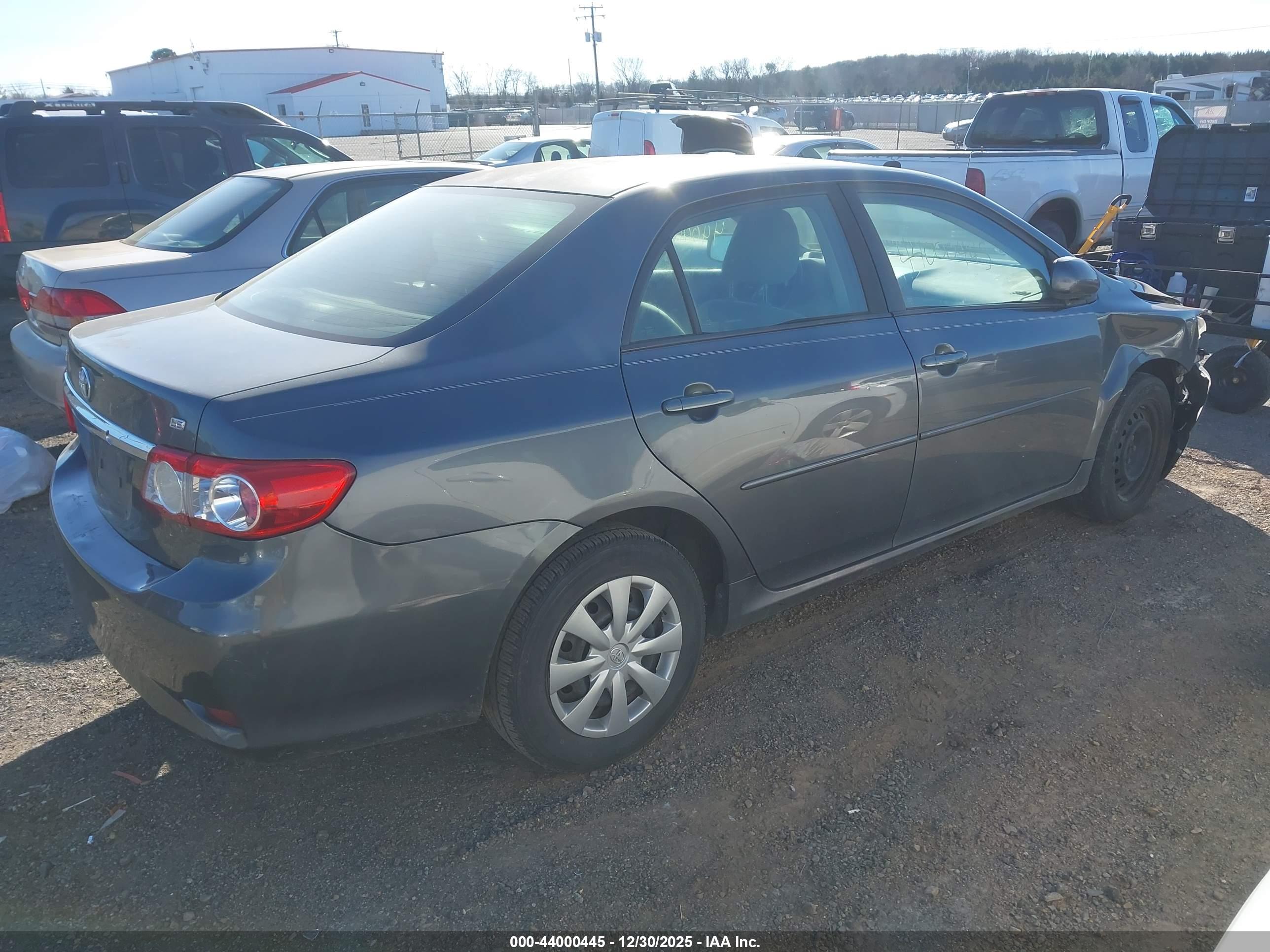 TOYOTA COROLLA image 4