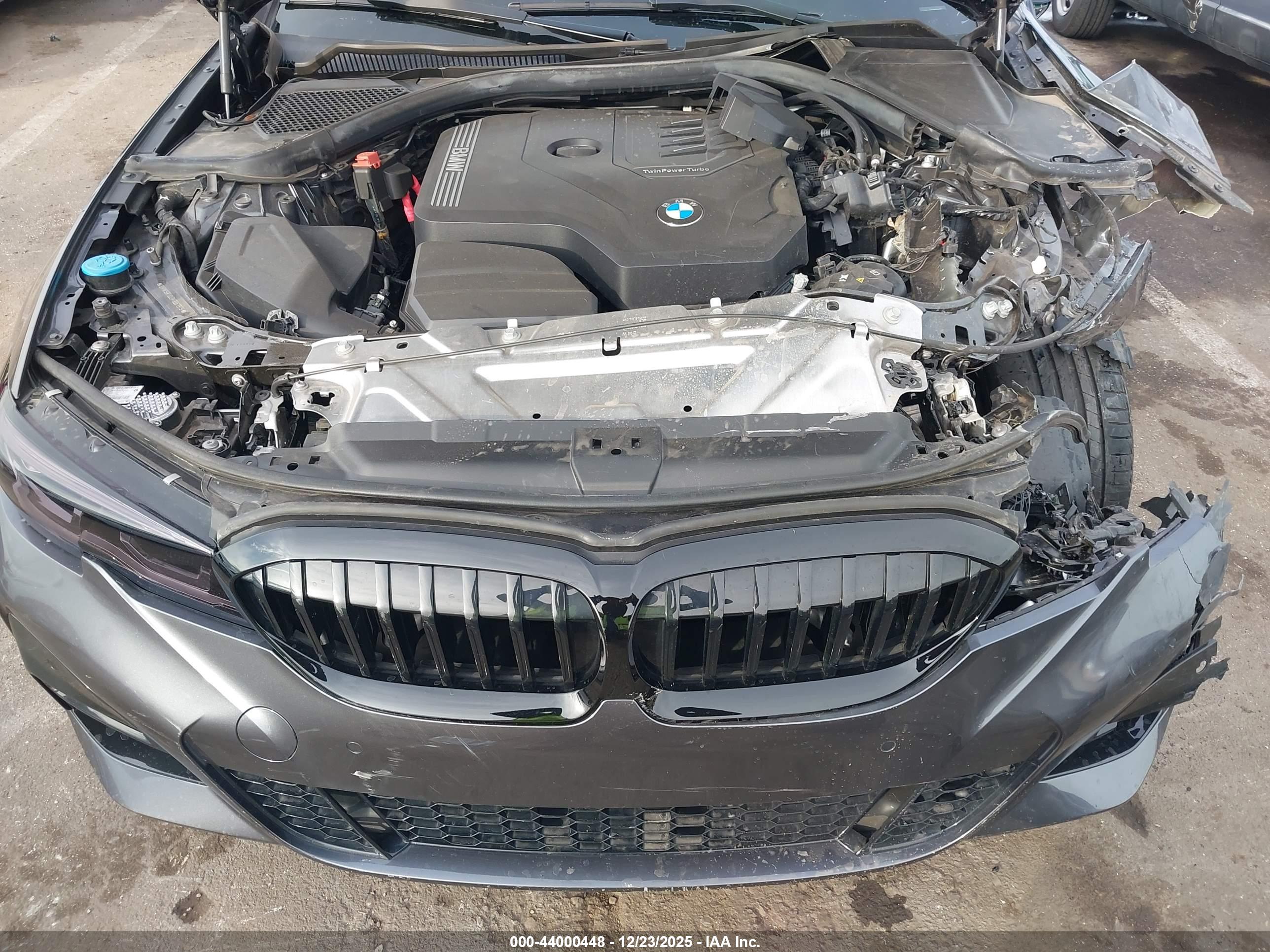 BMW 330I image 10