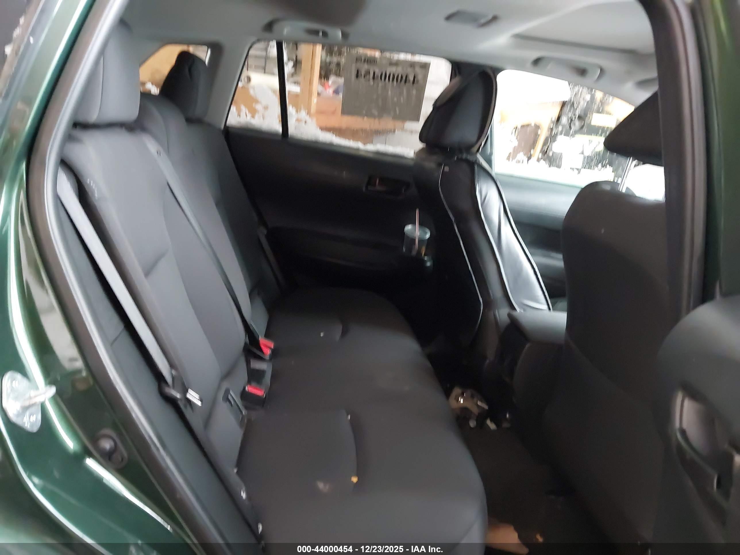 TOYOTA COROLLA image 8