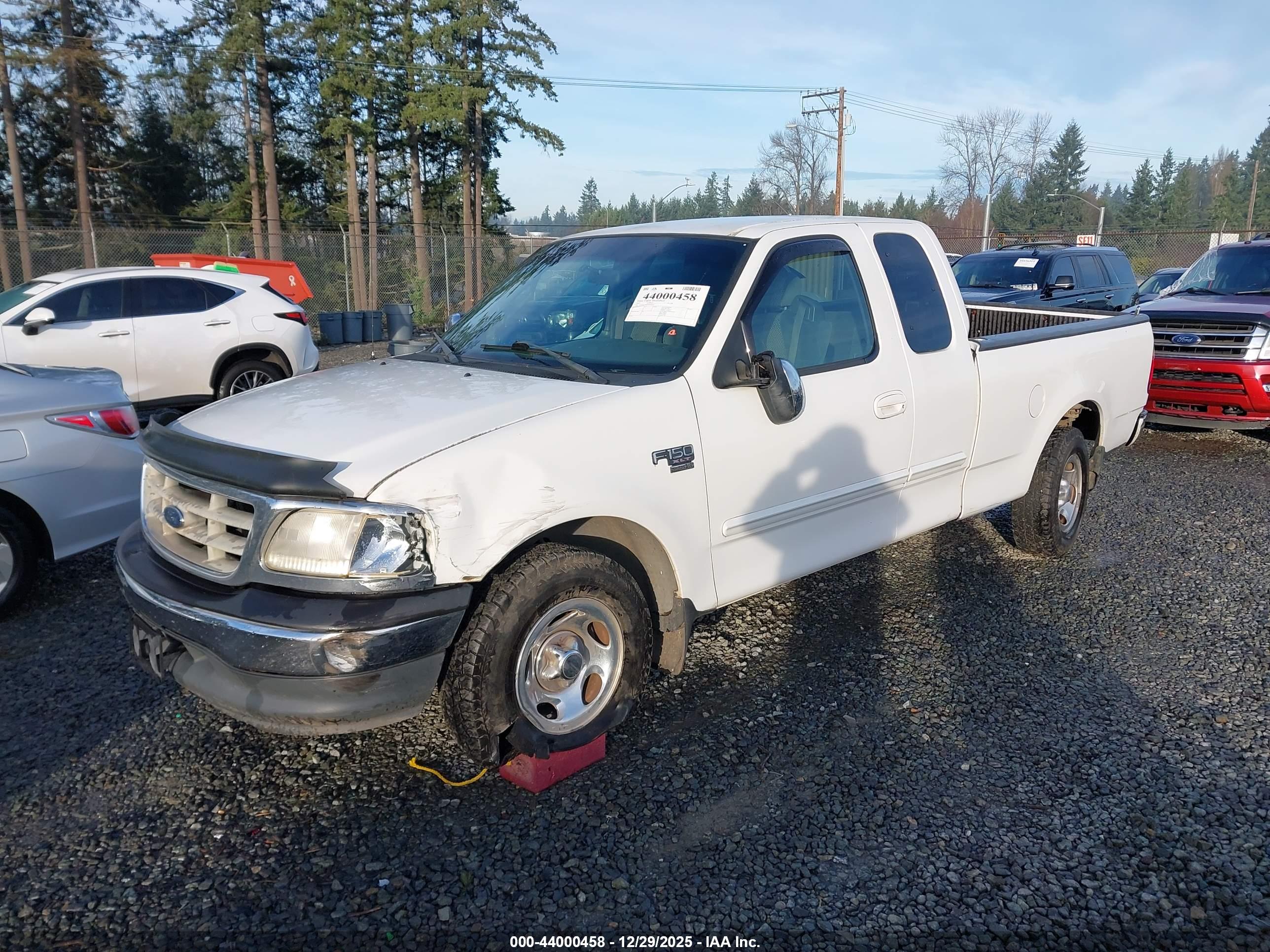 FORD F-150 image 2