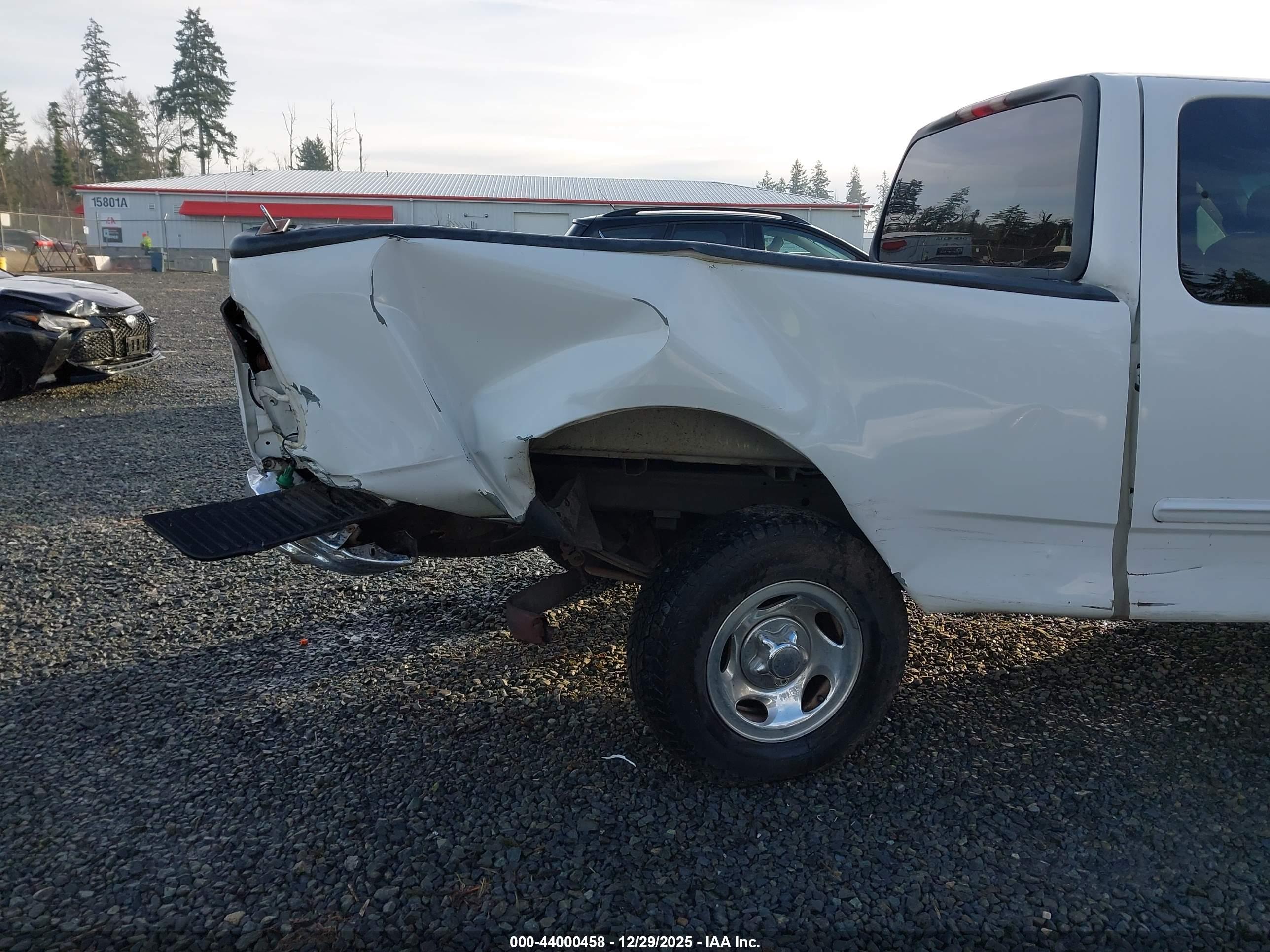 FORD F-150 image 6