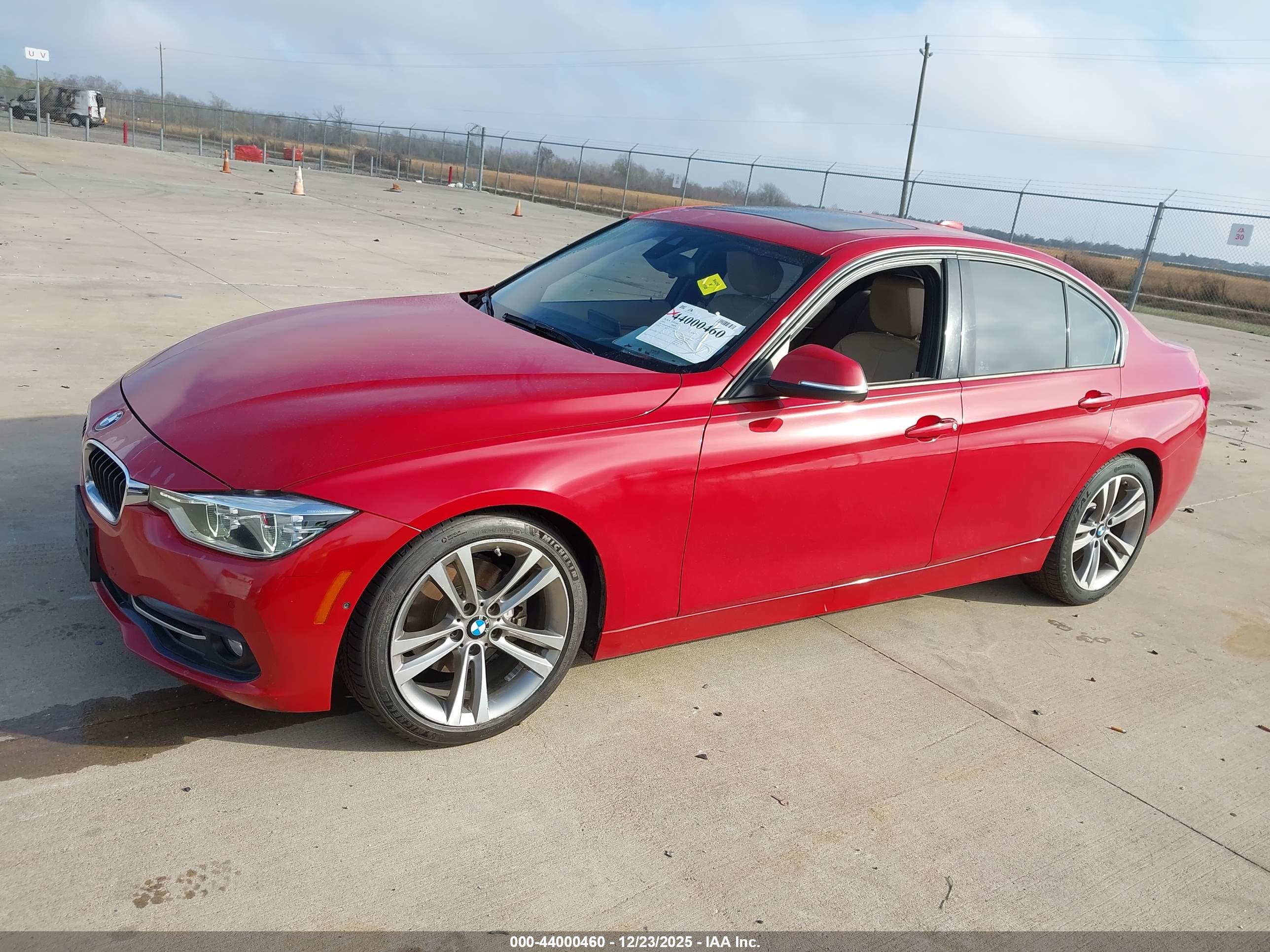 BMW 328I image 2