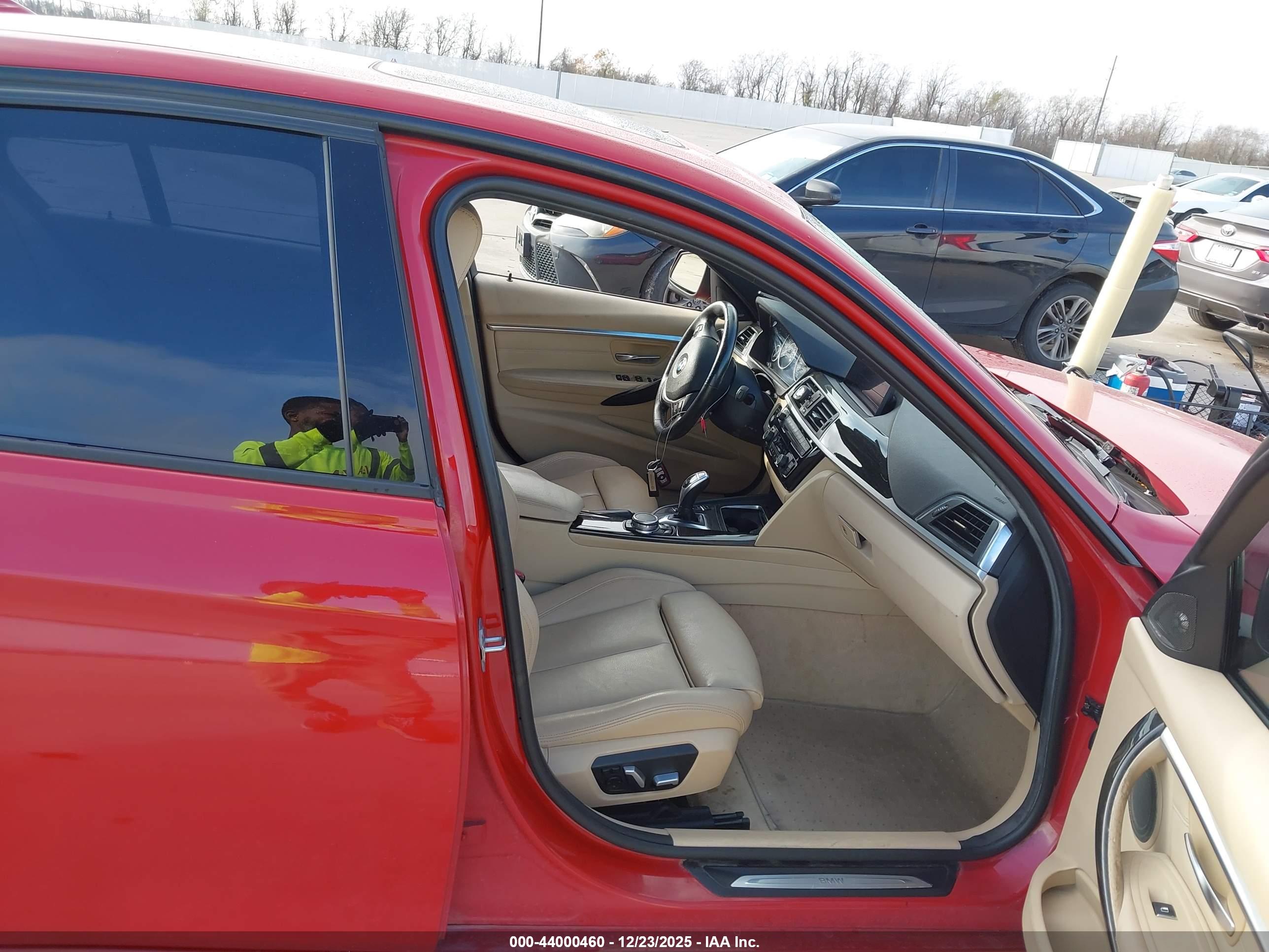 BMW 328I image 5