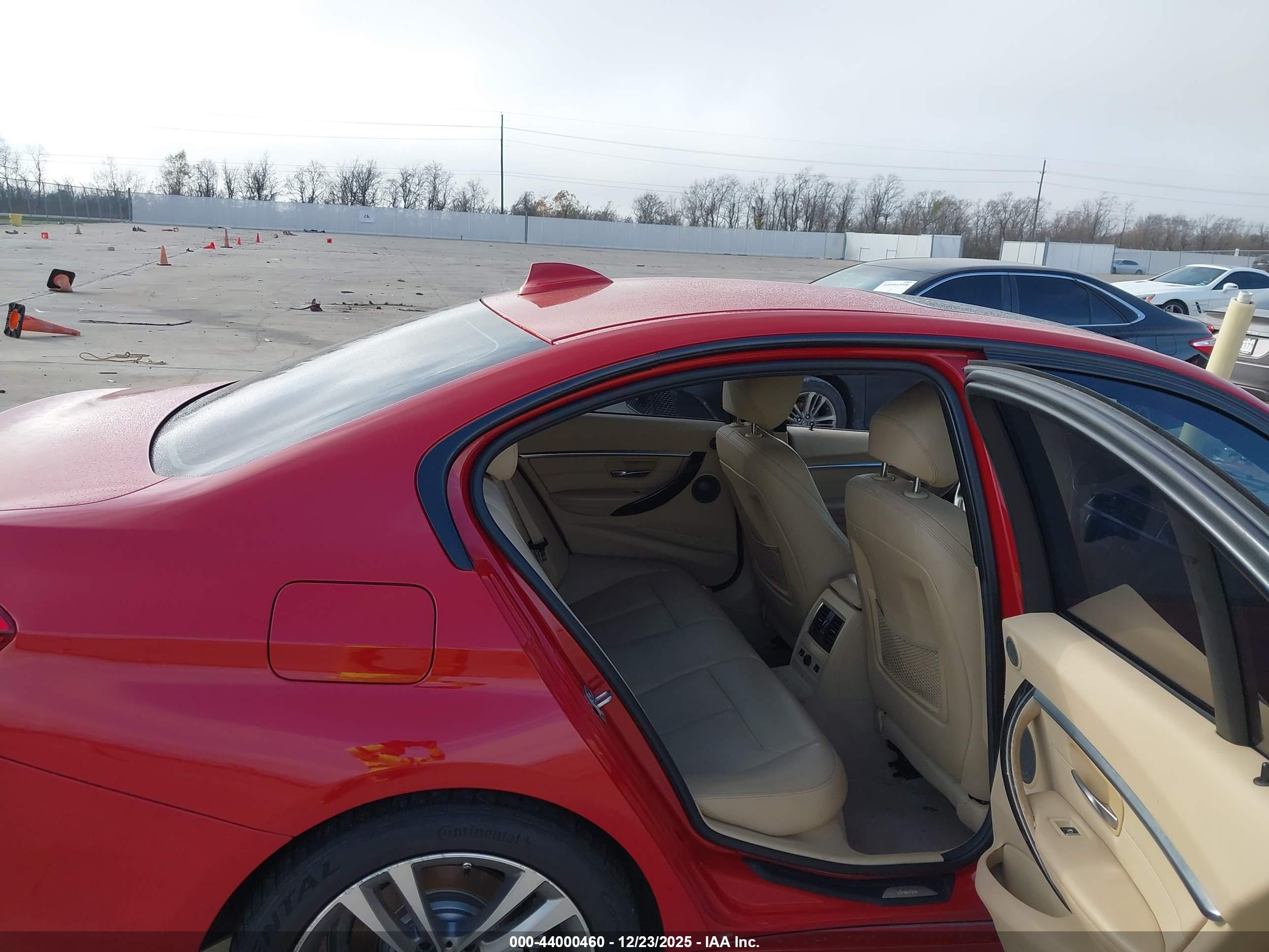 BMW 328I image 8