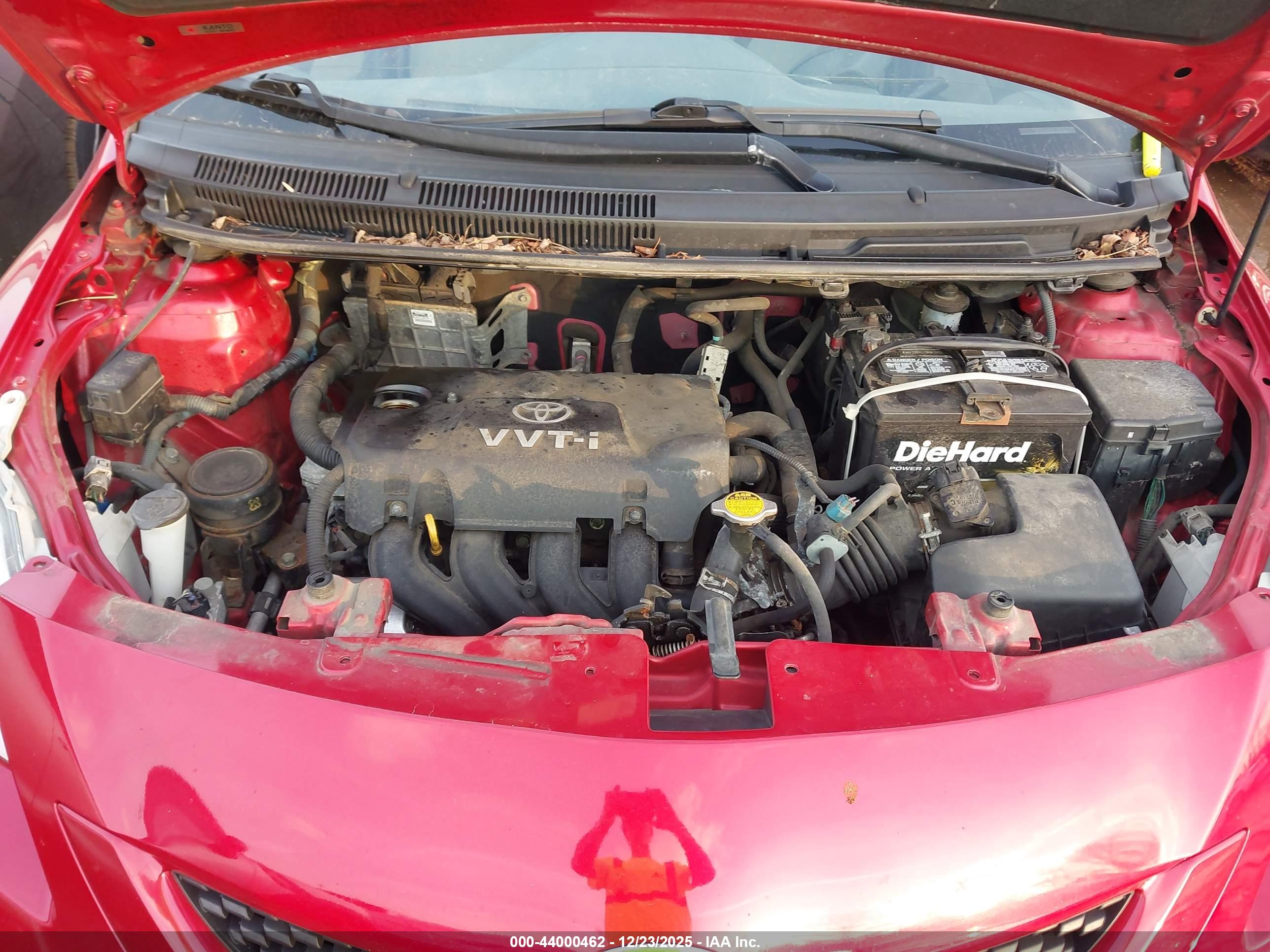 TOYOTA YARIS image 10