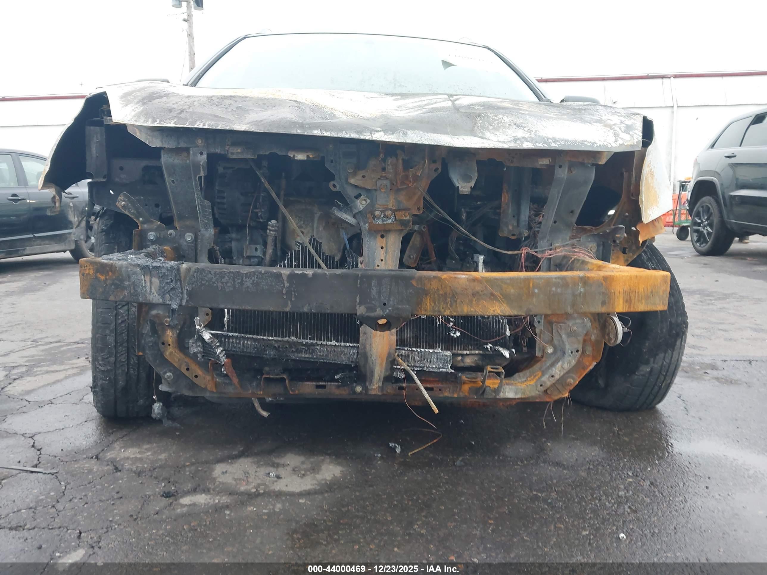 NISSAN ROGUE image 6