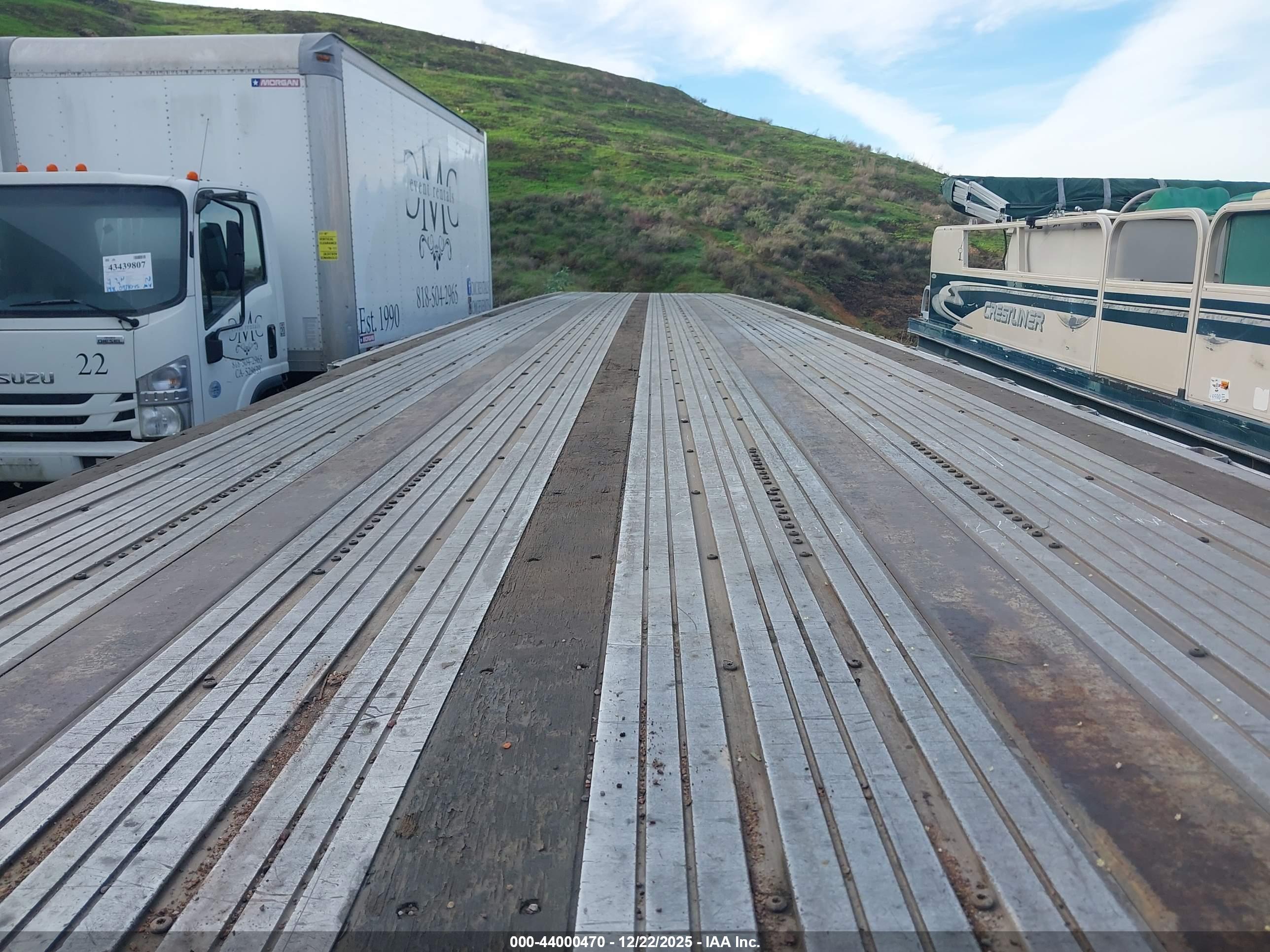 UTILITY TRAILER image 5