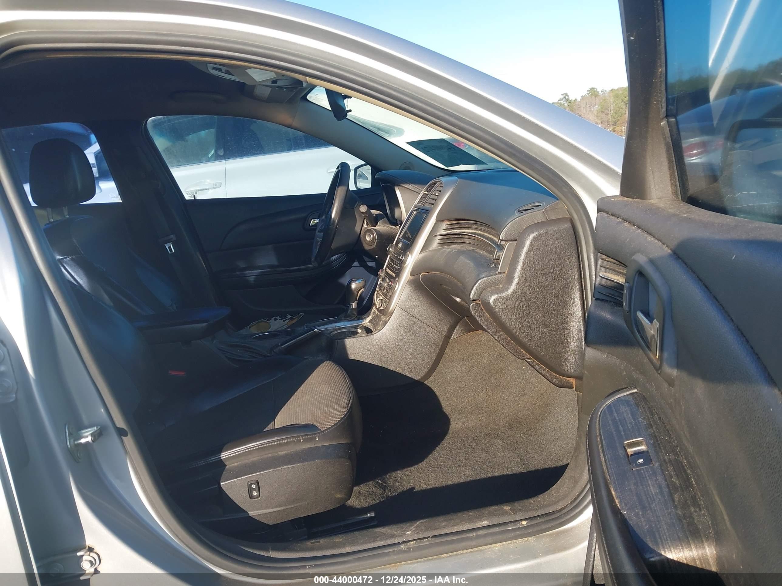 CHEVROLET MALIBU image 5