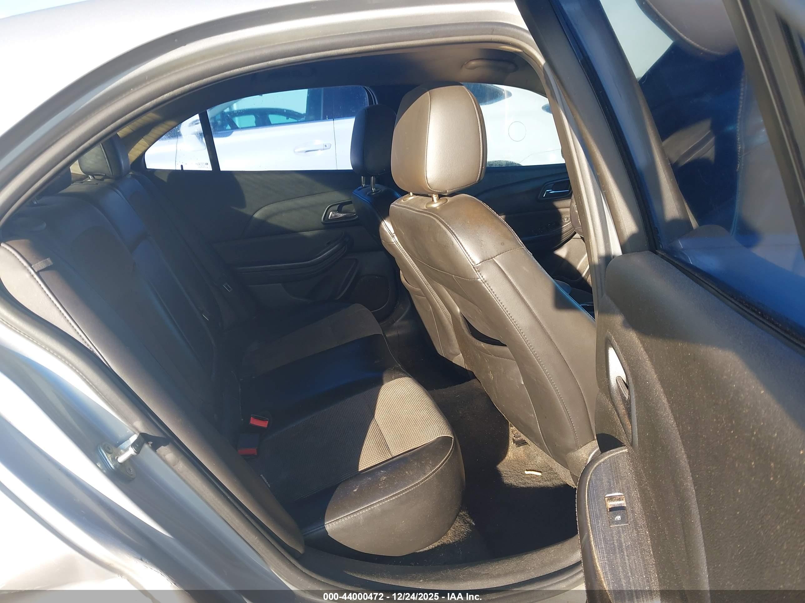 CHEVROLET MALIBU image 8