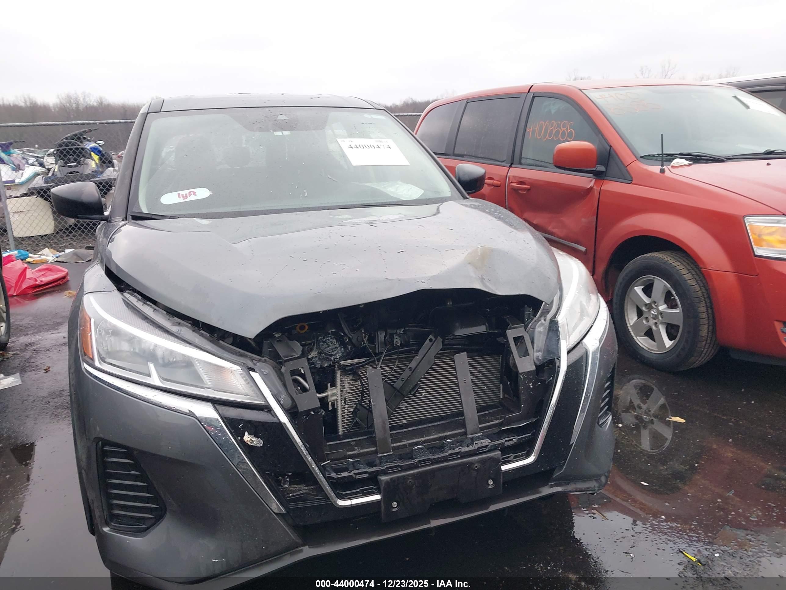 NISSAN KICKS image 6