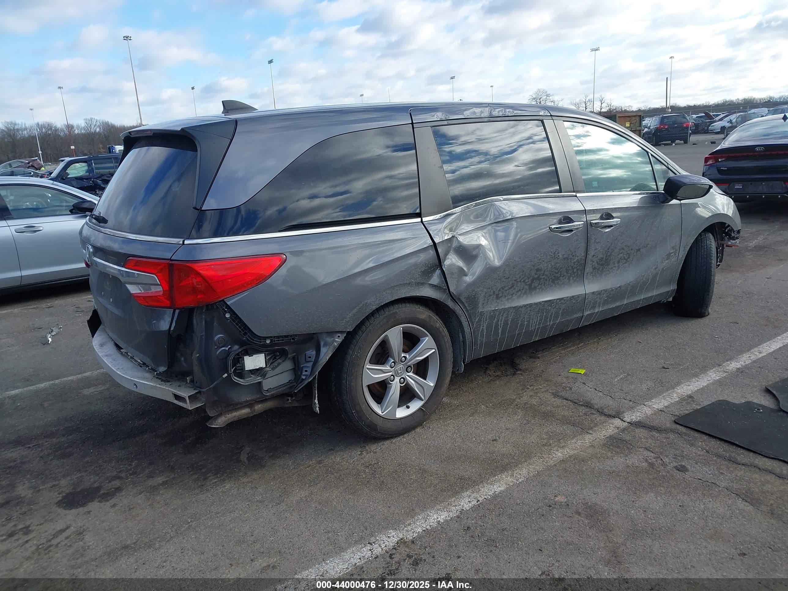 HONDA ODYSSEY image 4