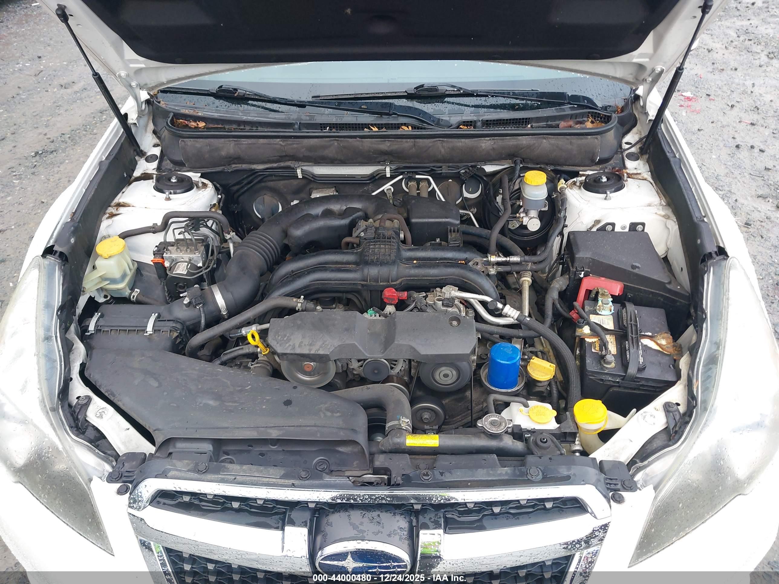 SUBARU LEGACY image 10