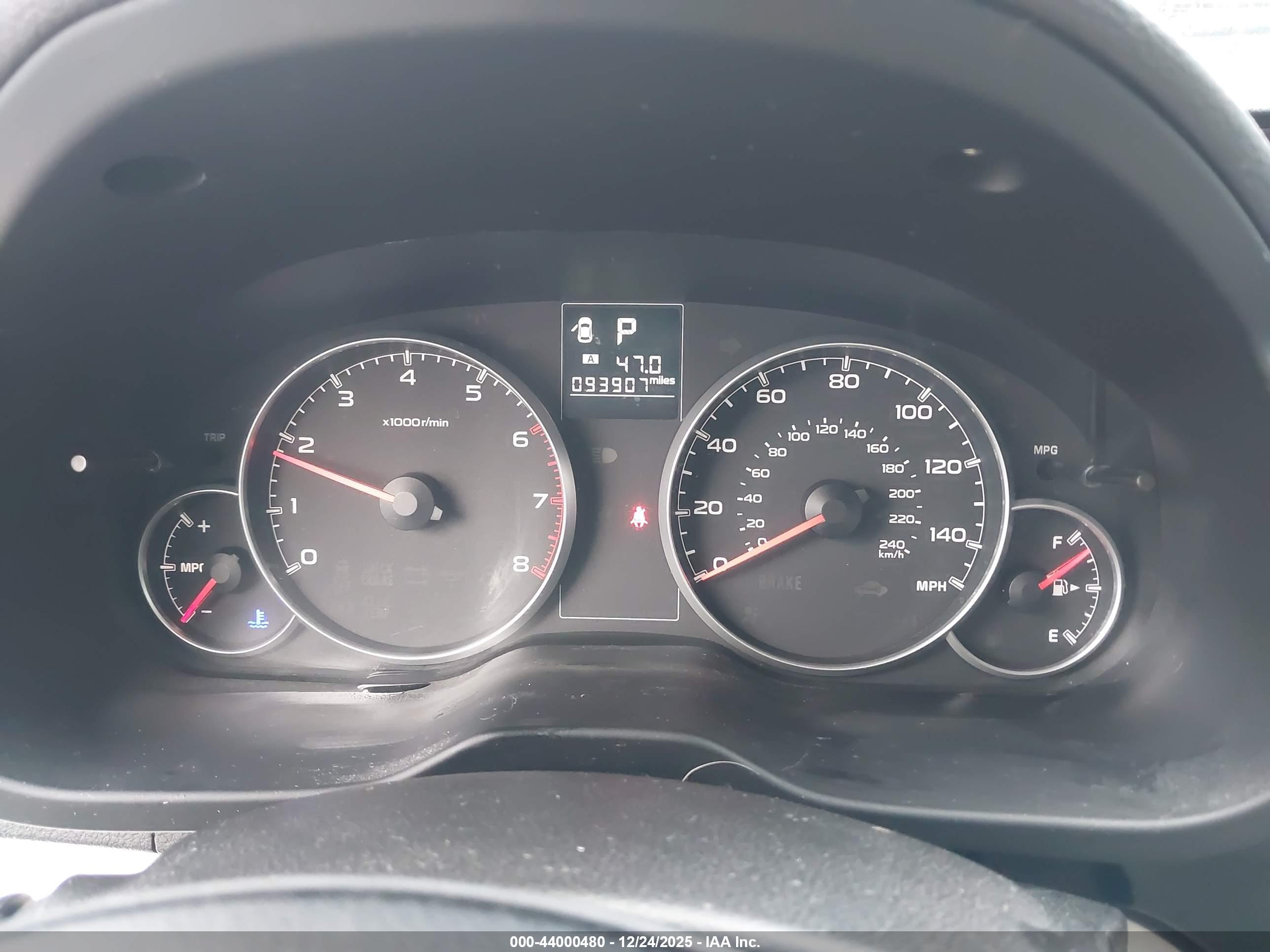 SUBARU LEGACY image 7