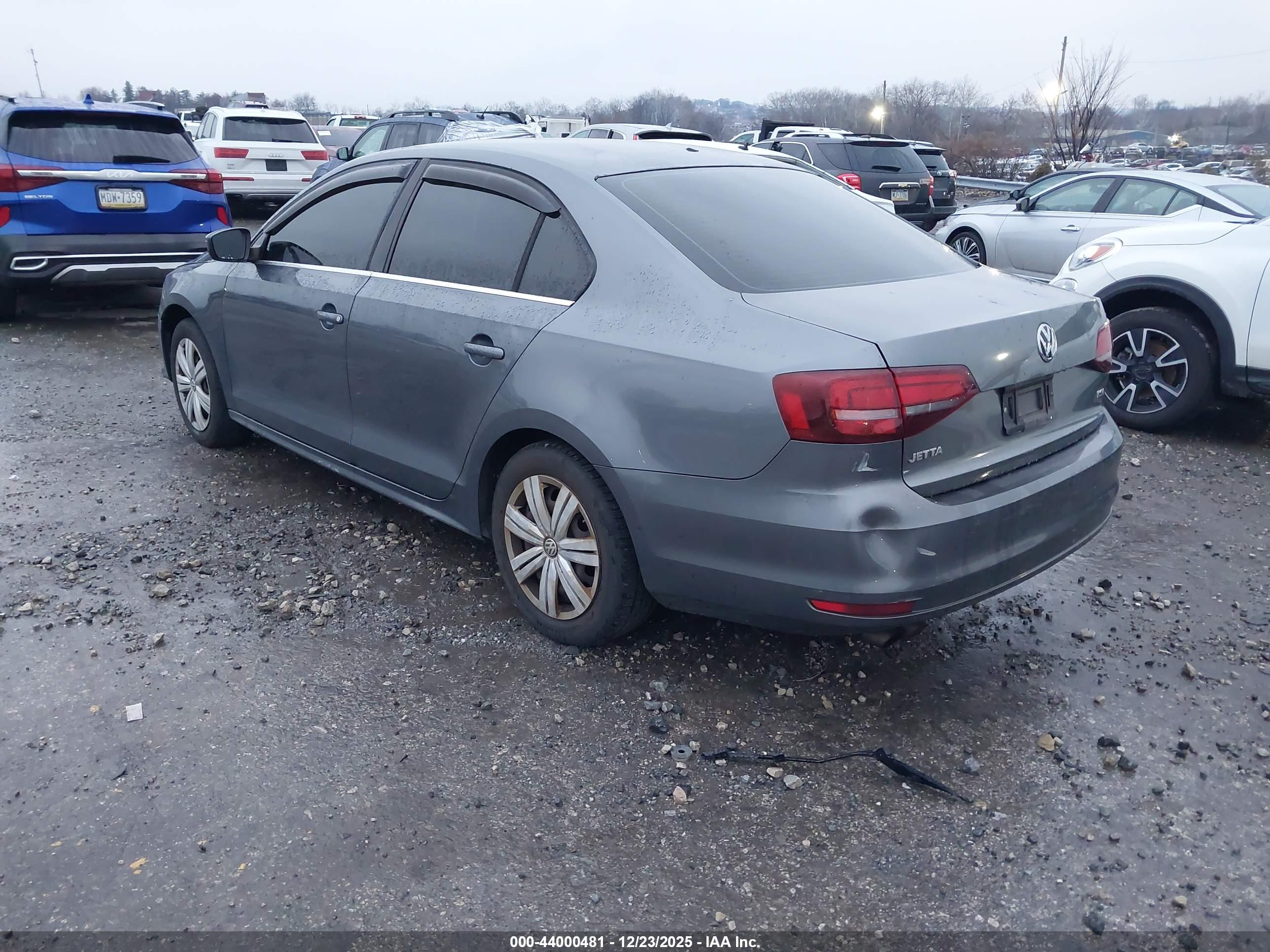 VOLKSWAGEN JETTA image 3