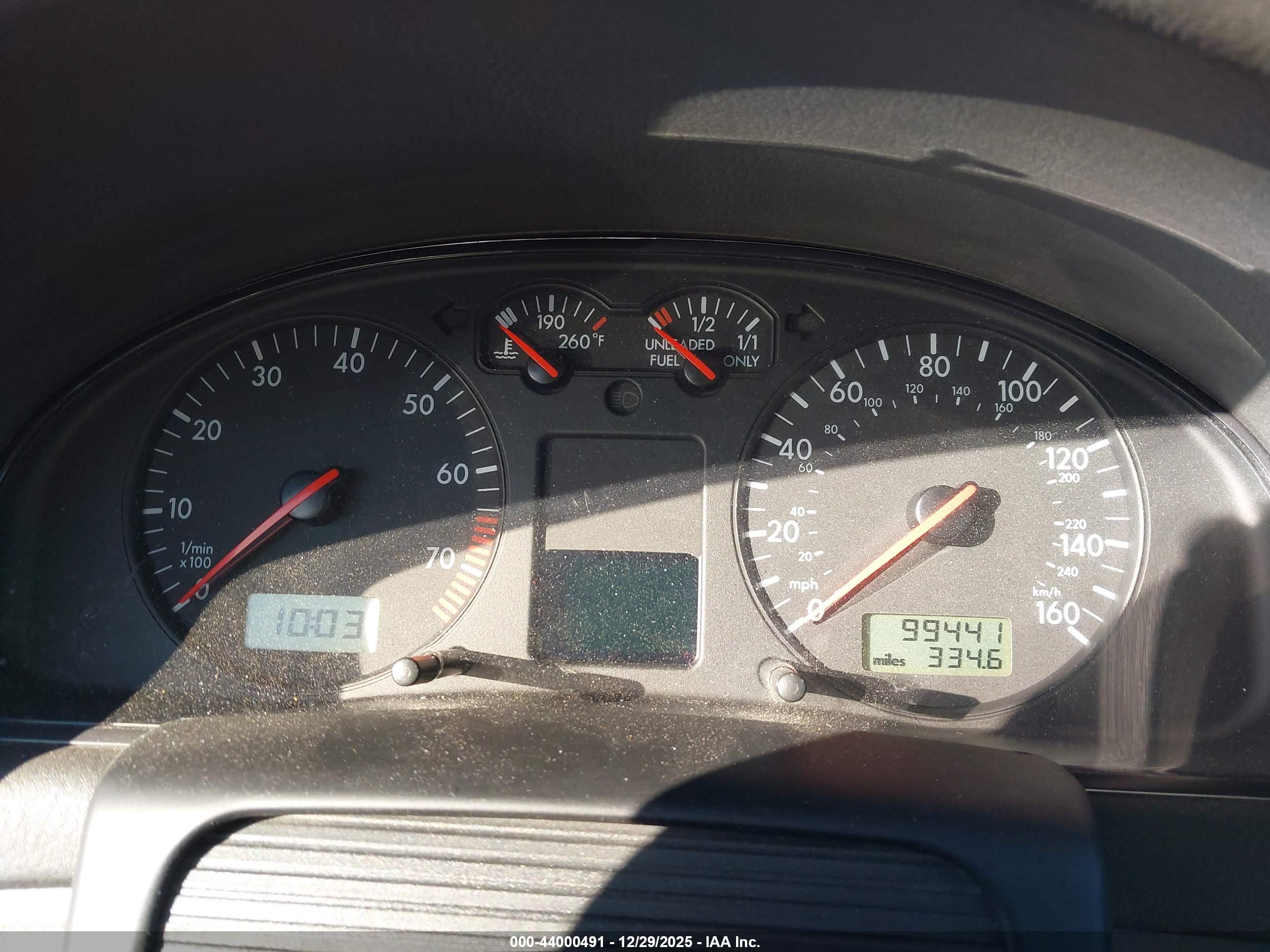 VOLKSWAGEN PASSAT image 7