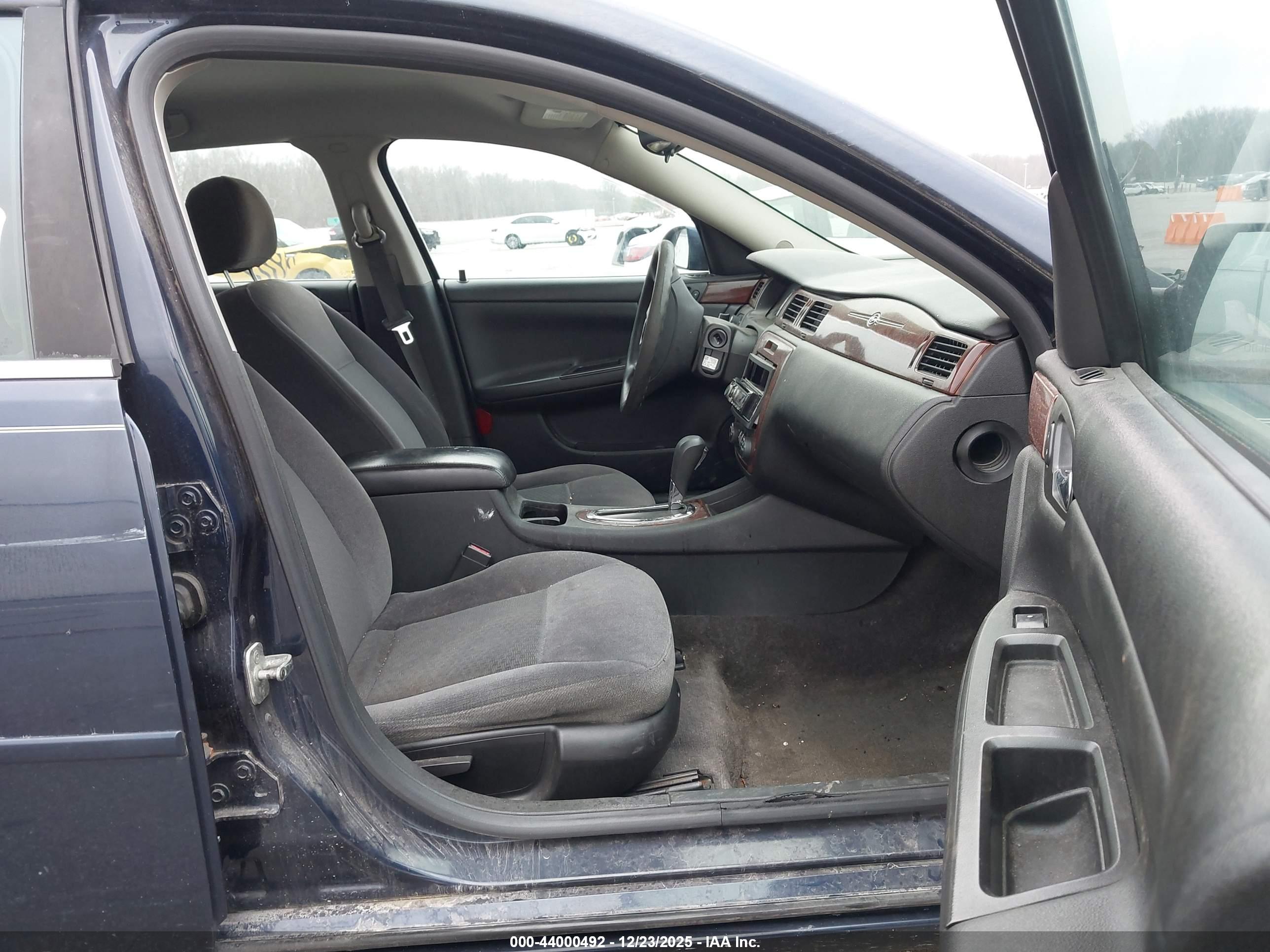 CHEVROLET IMPALA image 5