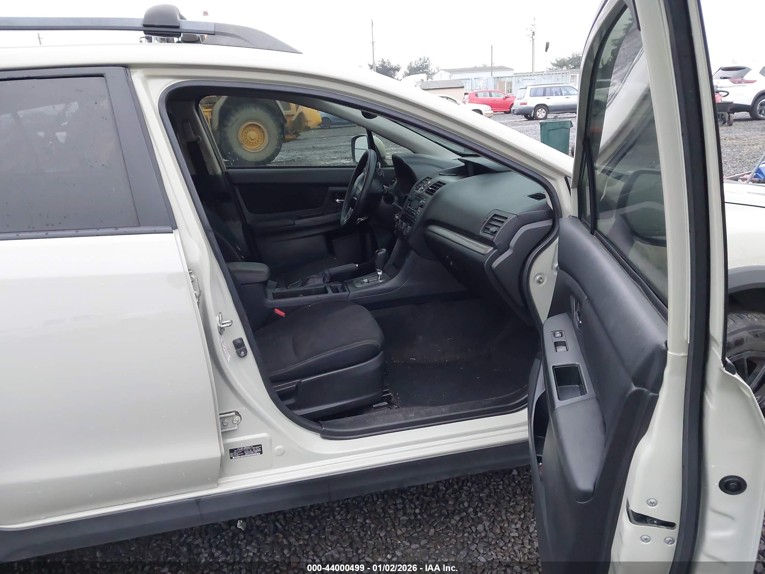 SUBARU XV image 5