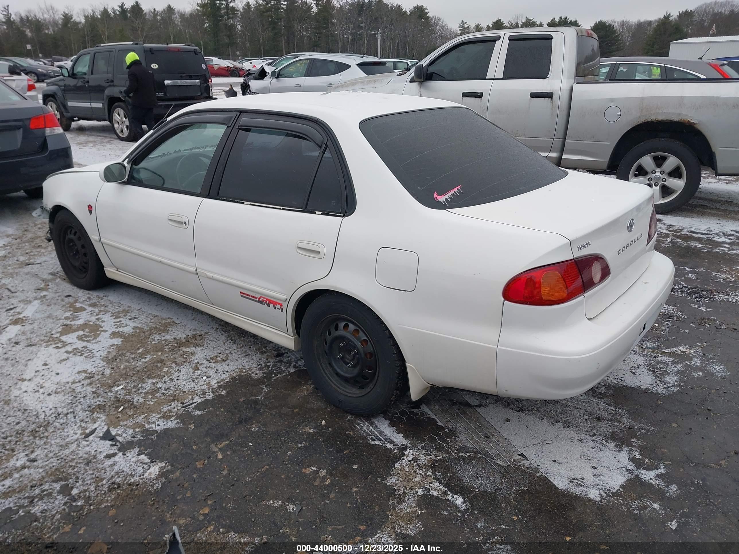TOYOTA COROLLA image 3