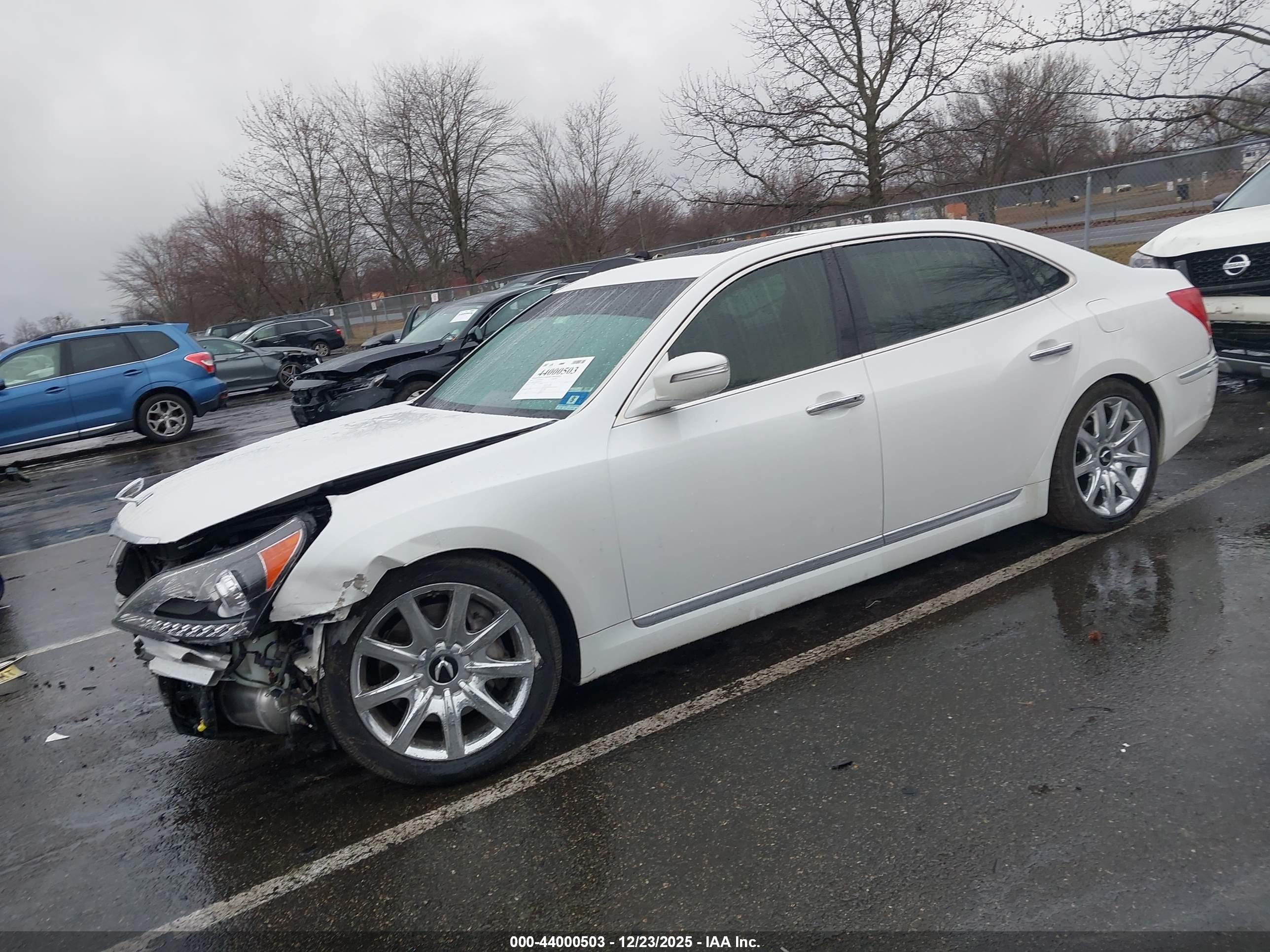 HYUNDAI EQUUS image 2