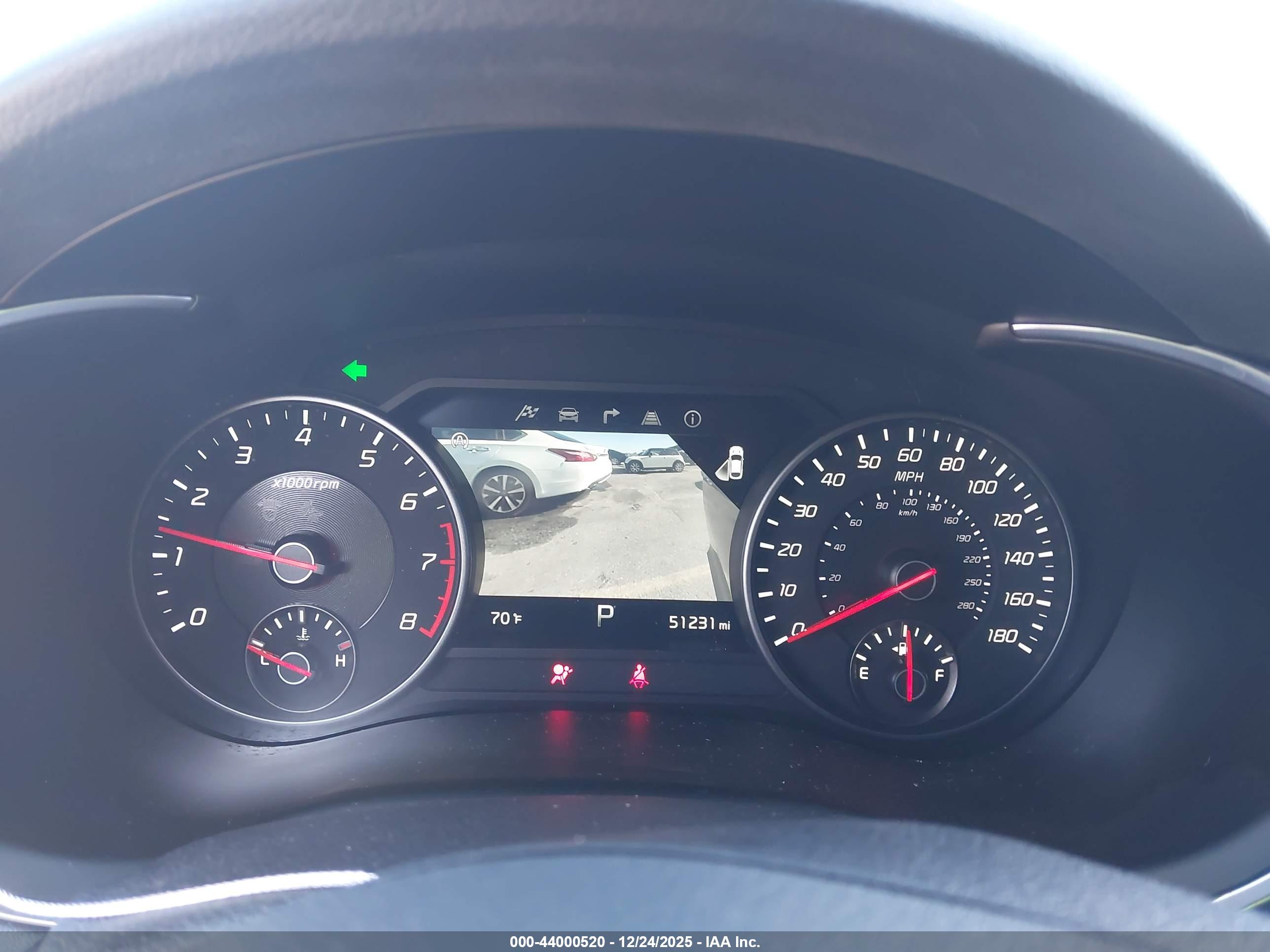 KIA STINGER image 7