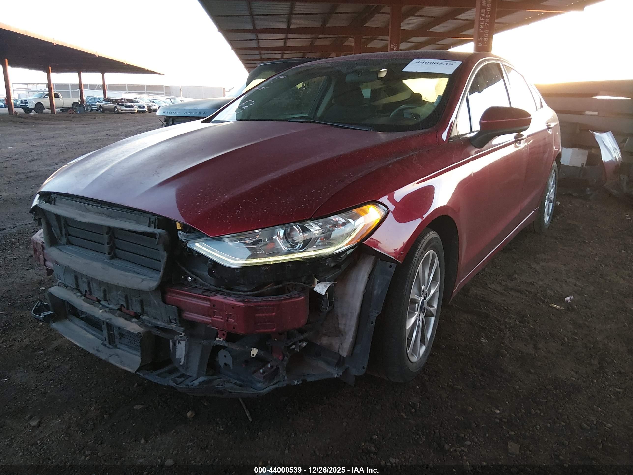 FORD FUSION image 2