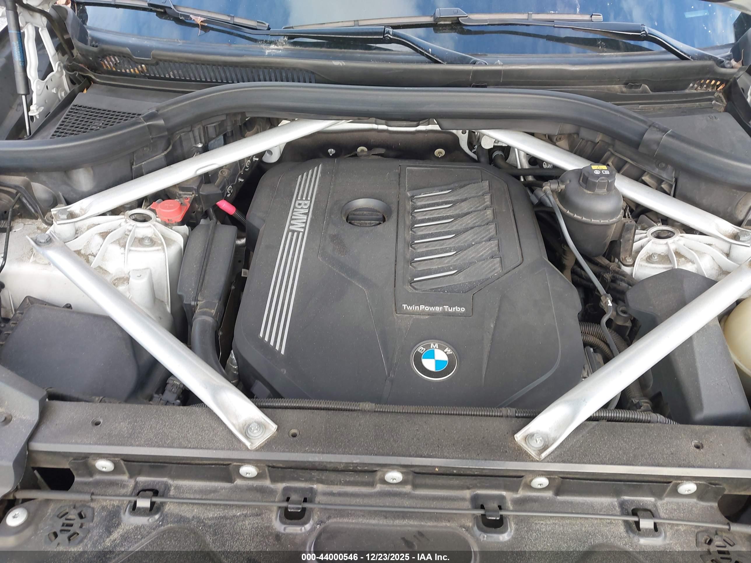BMW X5 image 10