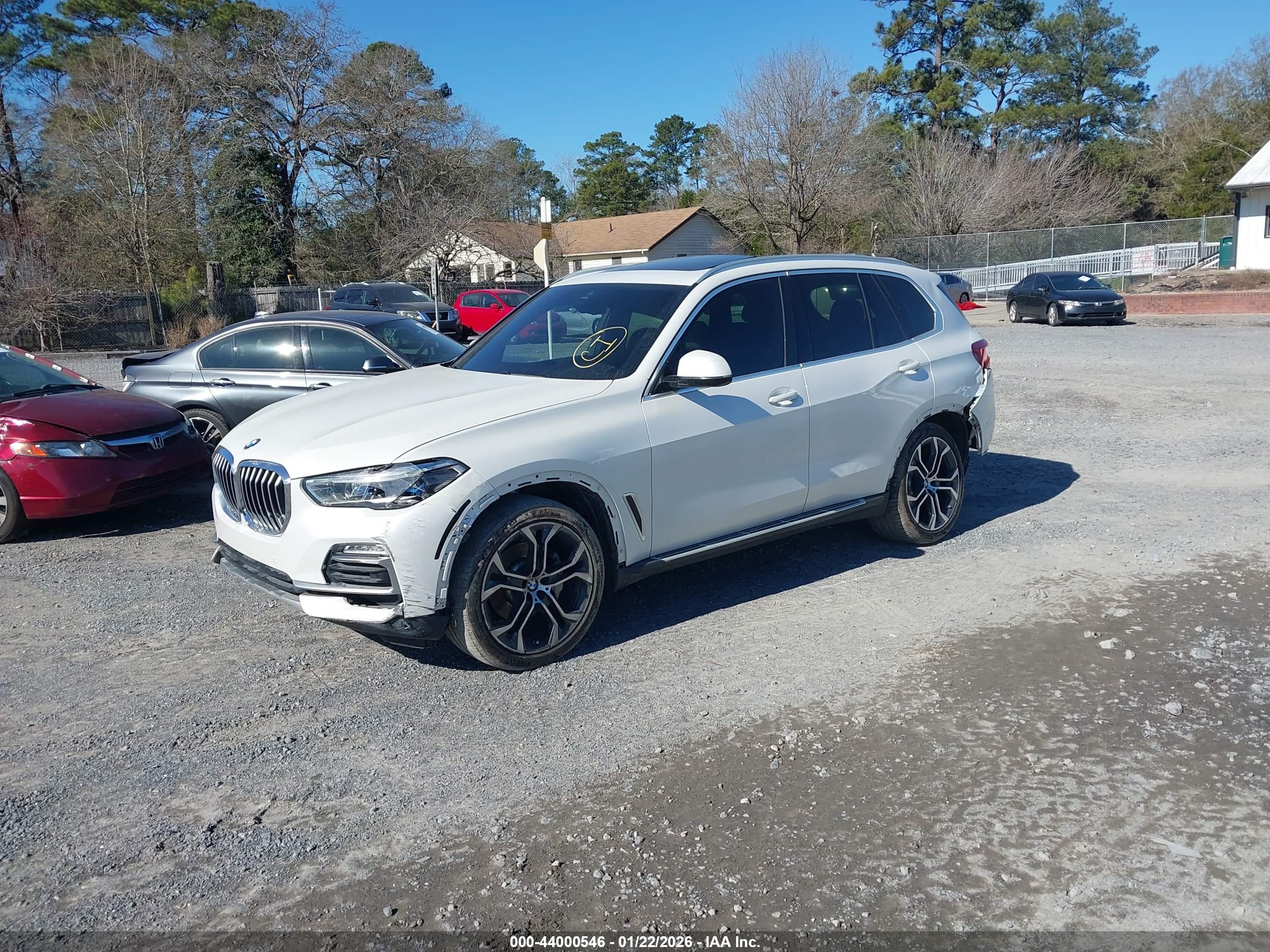 BMW X5 image 2