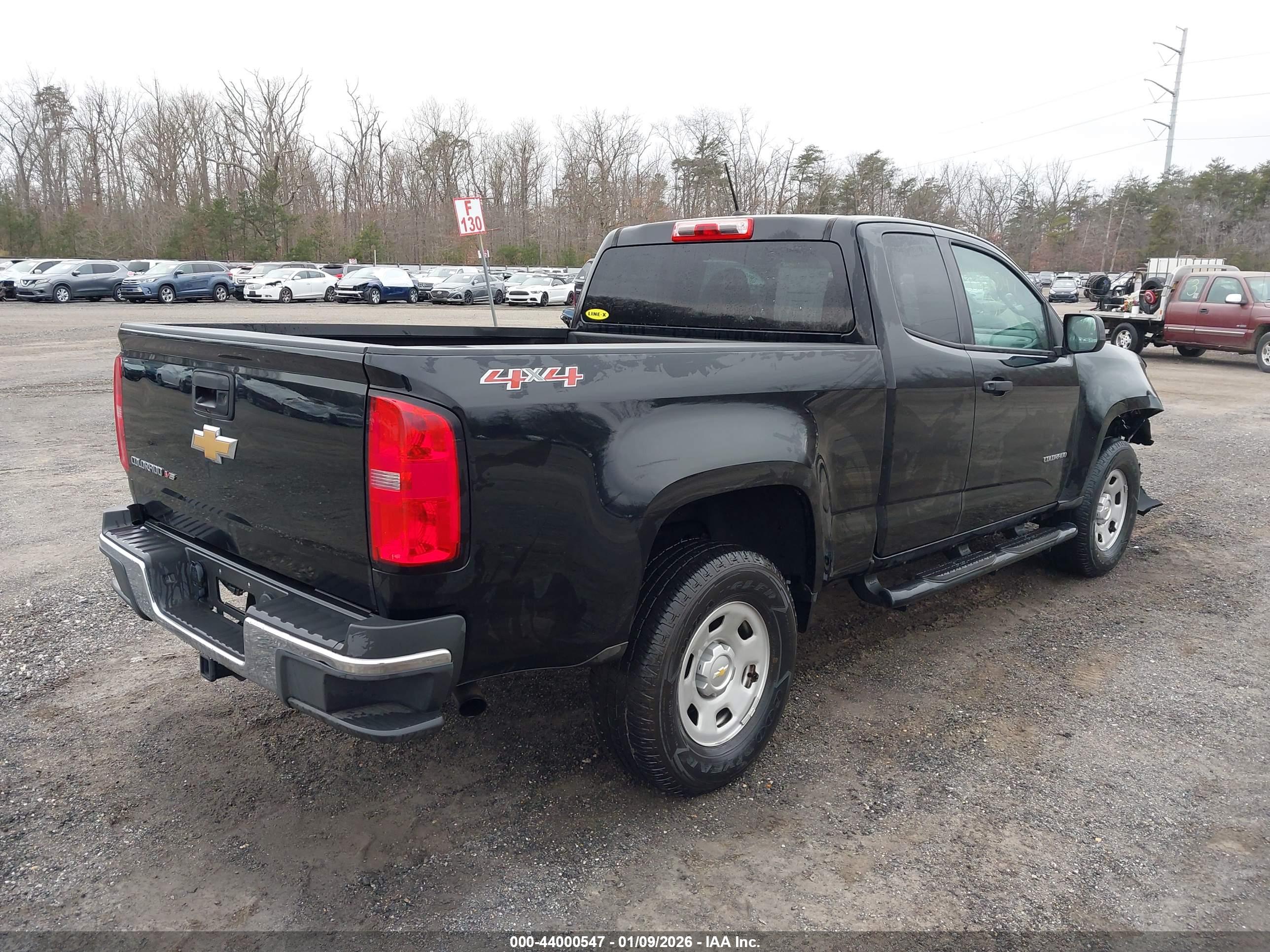 CHEVROLET COLORADO image 4