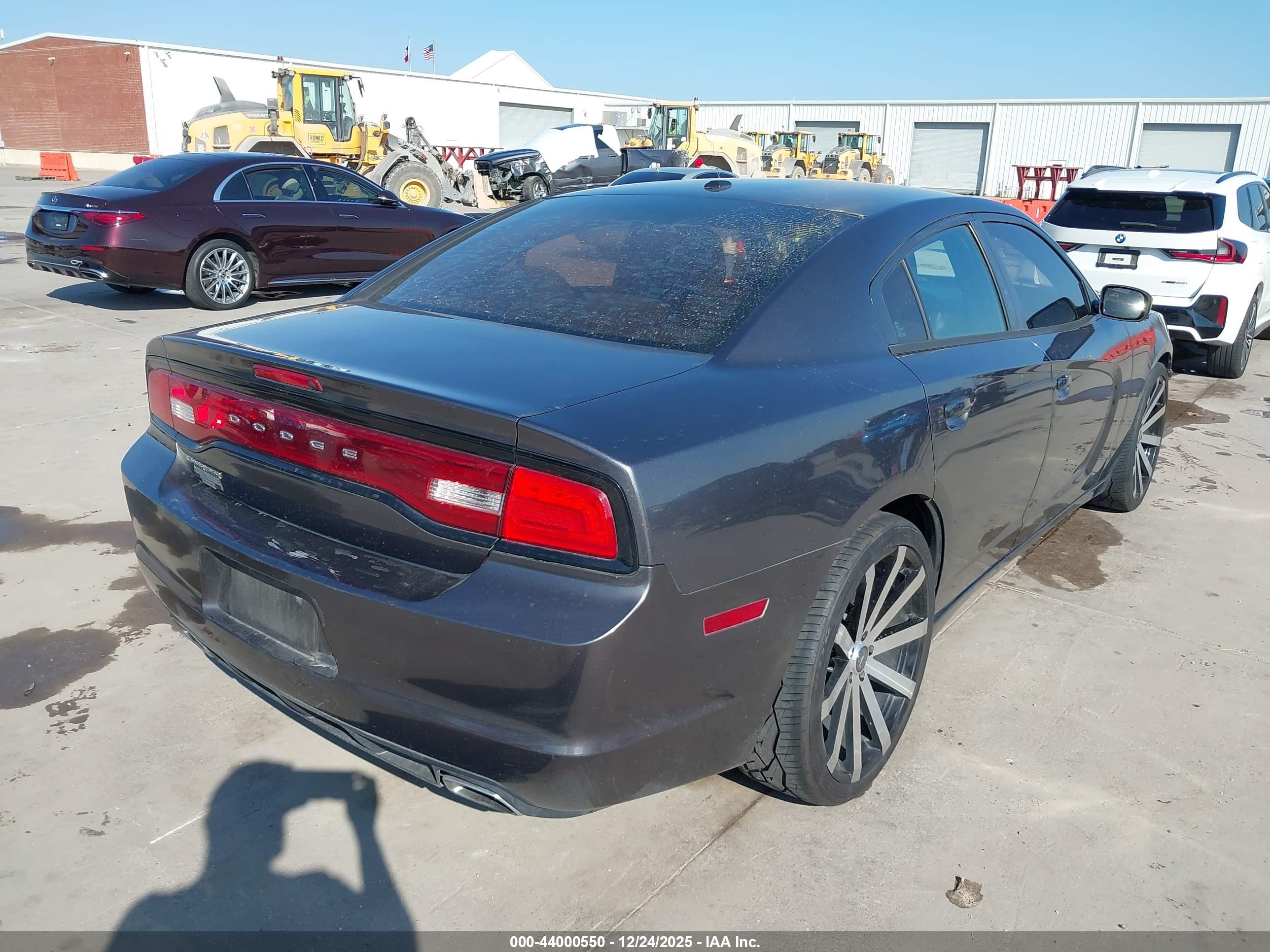 DODGE CHARGER image 4