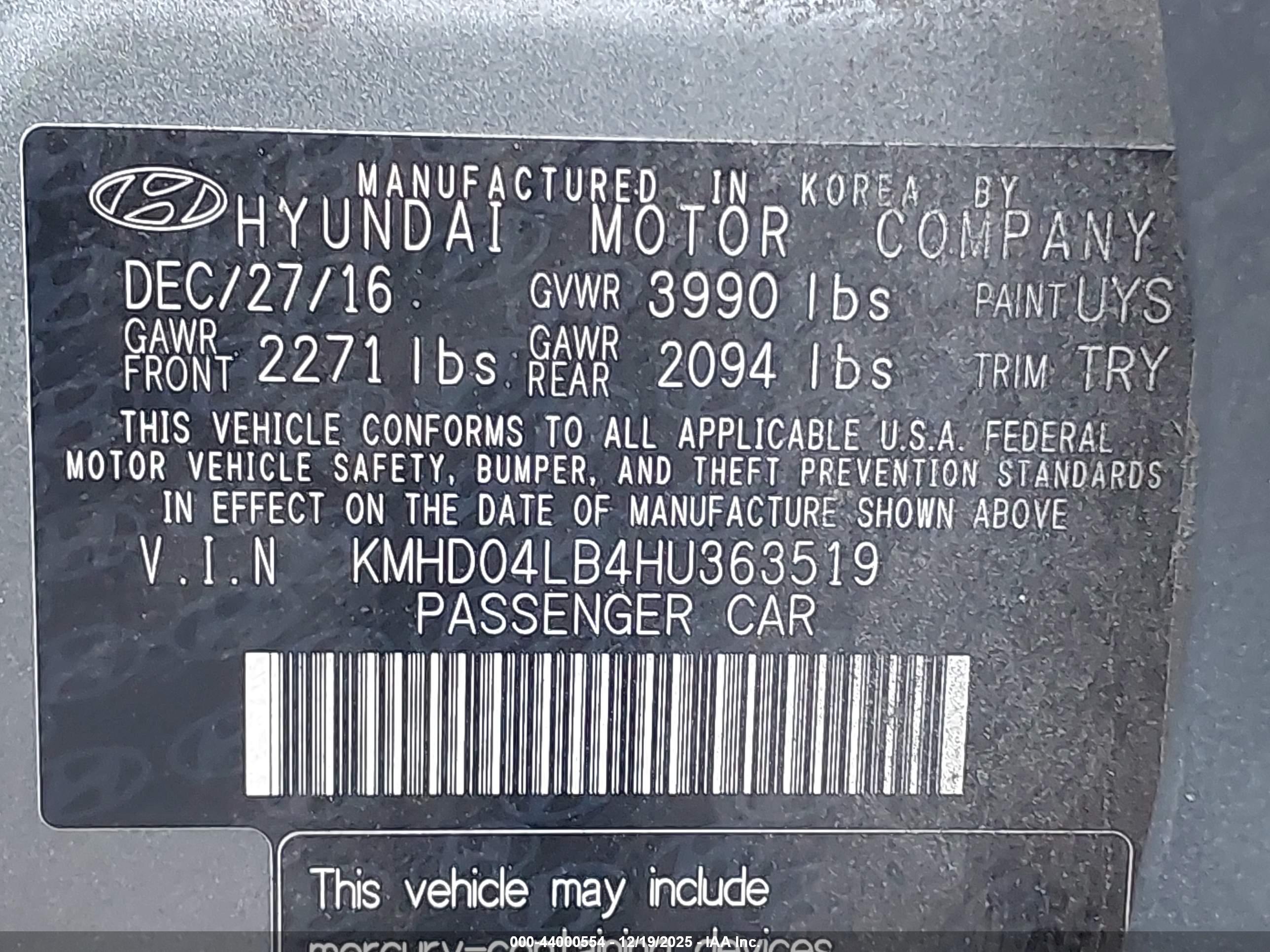 HYUNDAI ELANTRA image 9